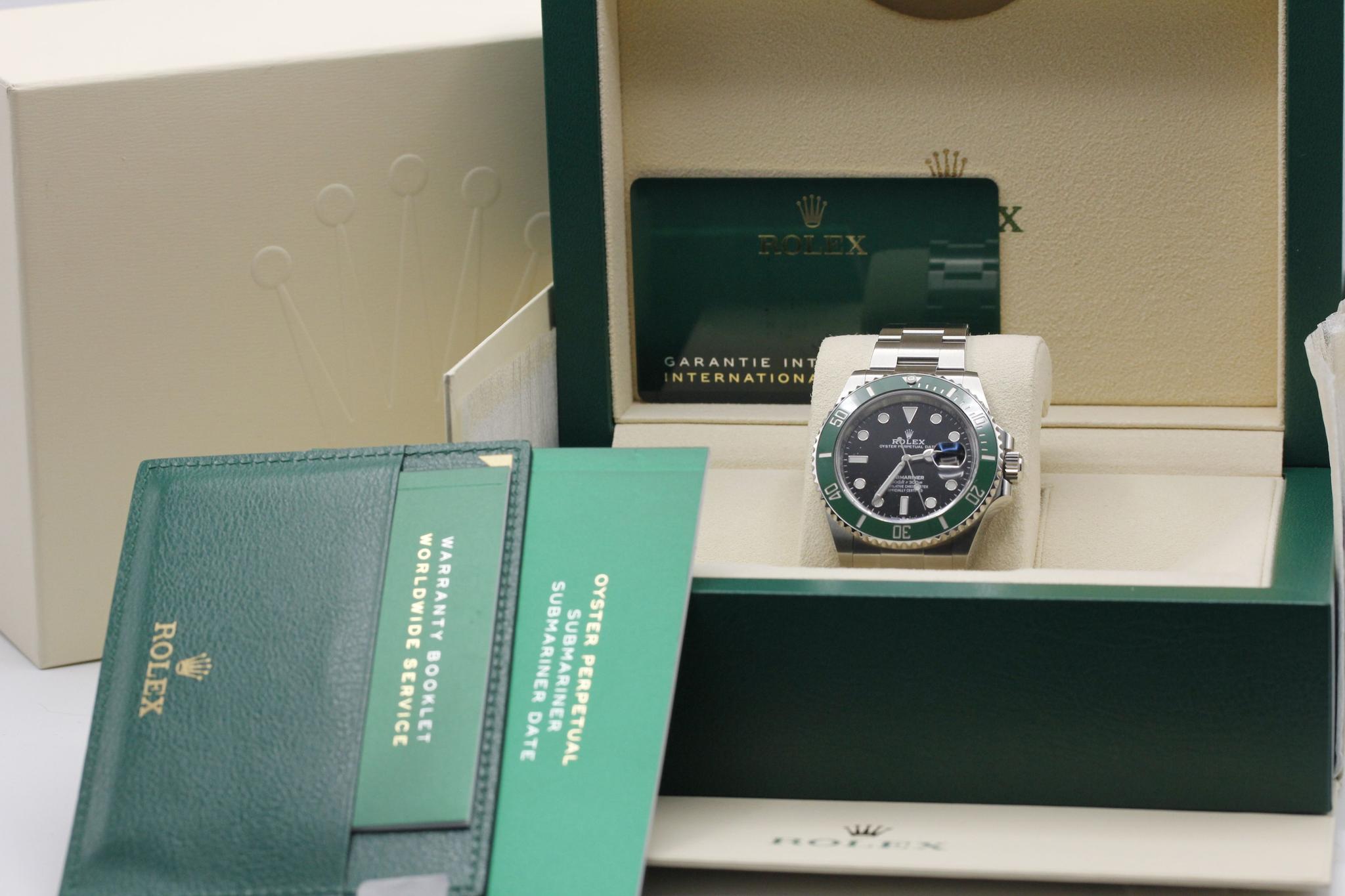 Watch Image 11