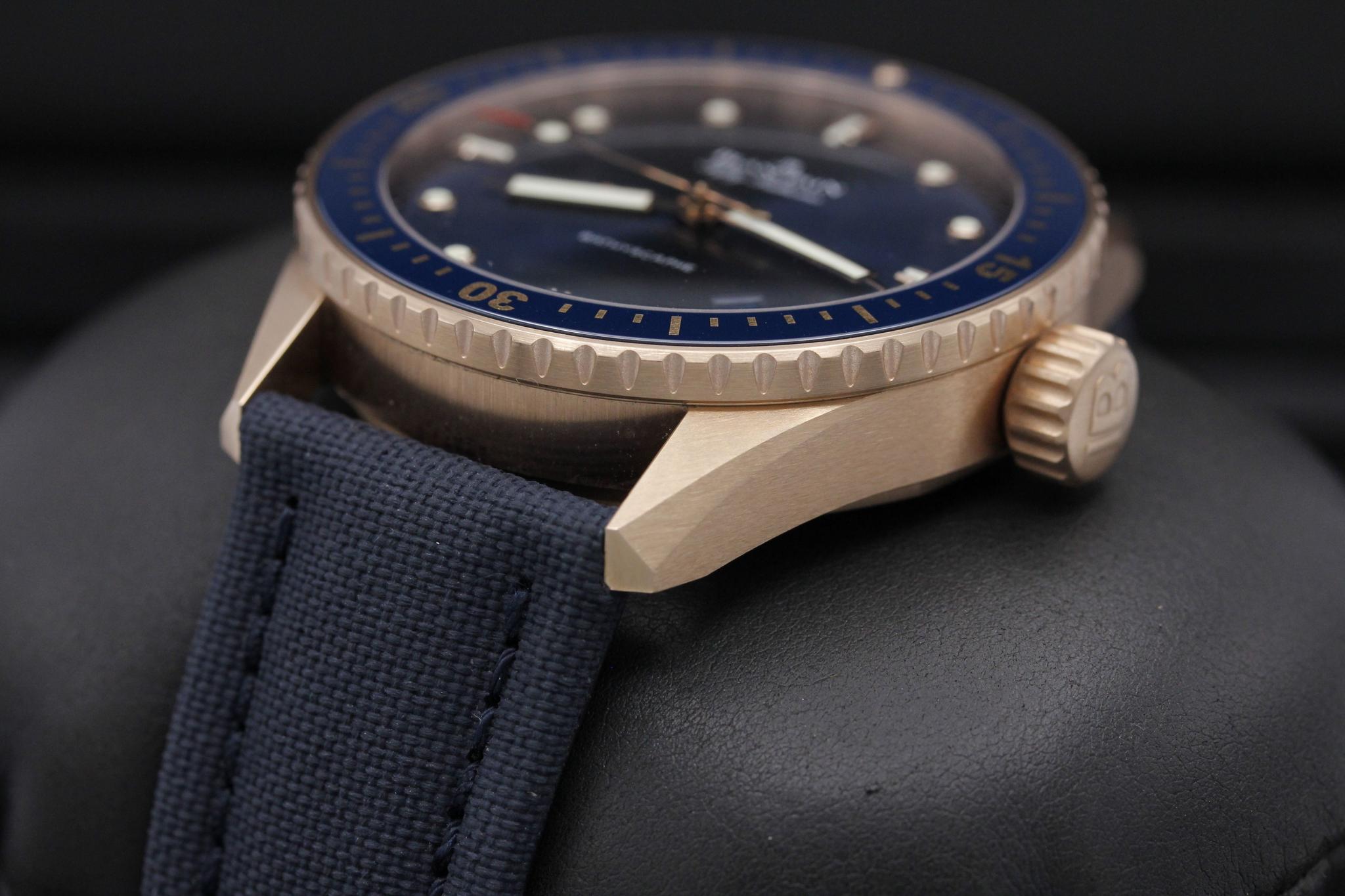 Watch Image 2