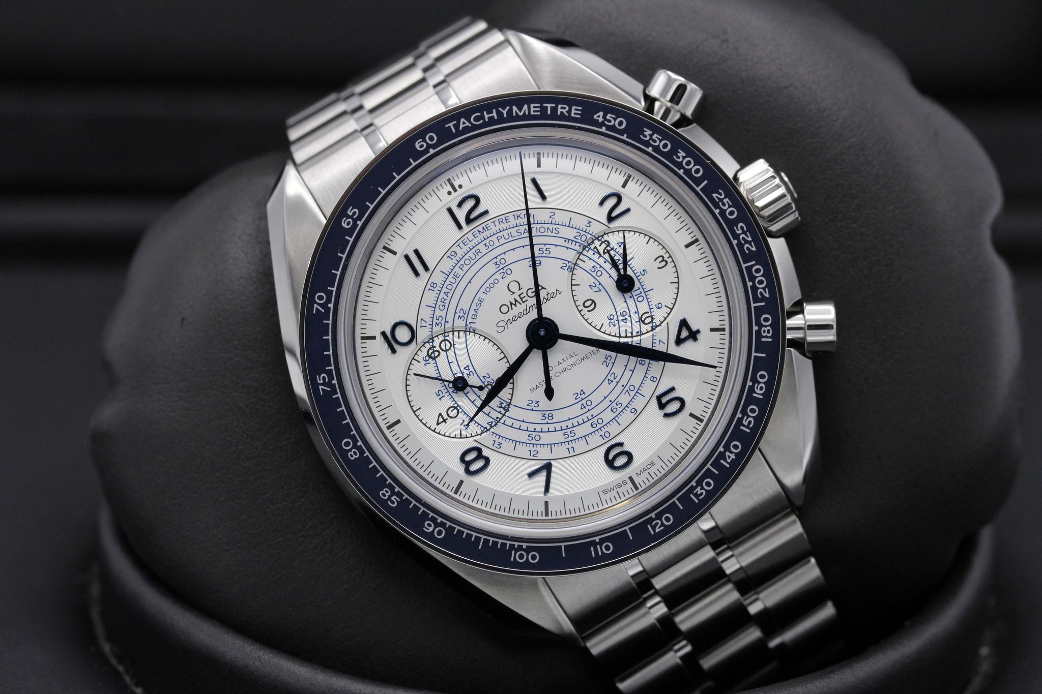 Watch Image 9