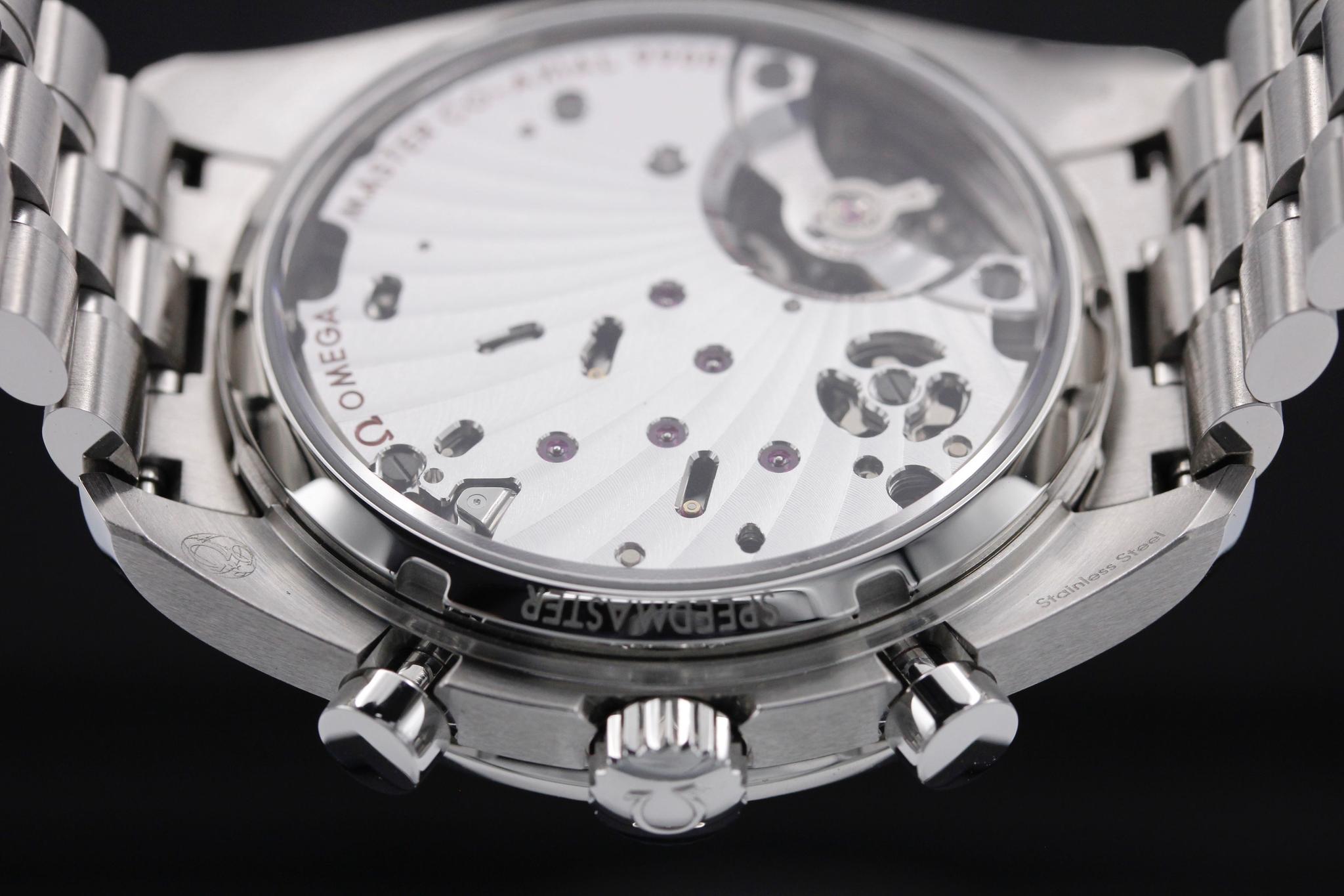 Watch Image 7