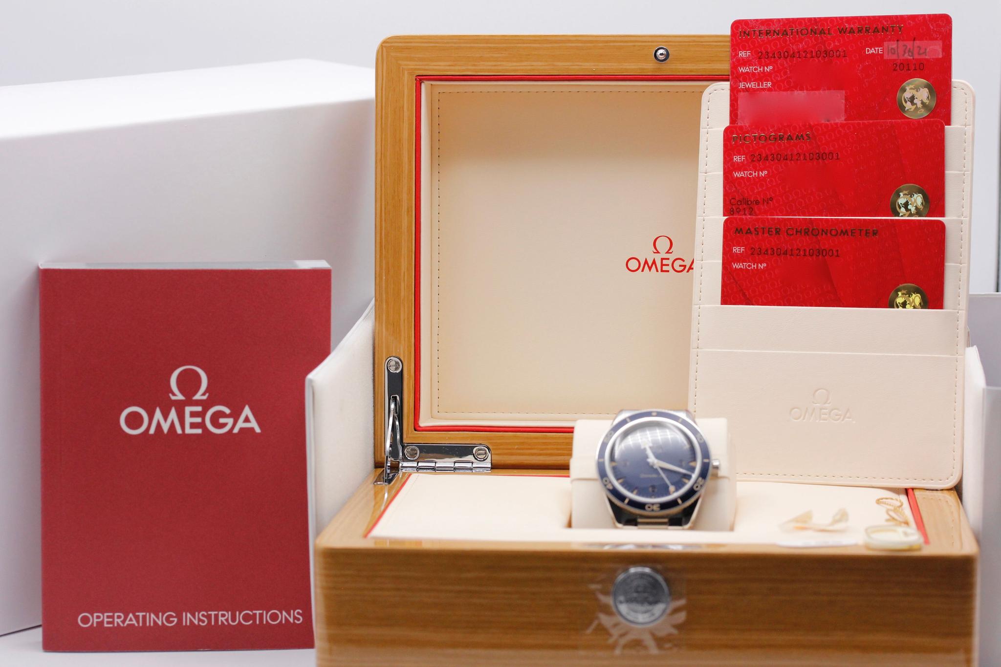 Watch Image 11