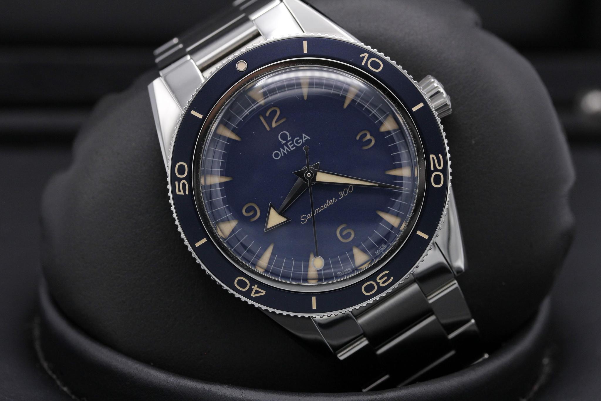 Watch Image 9