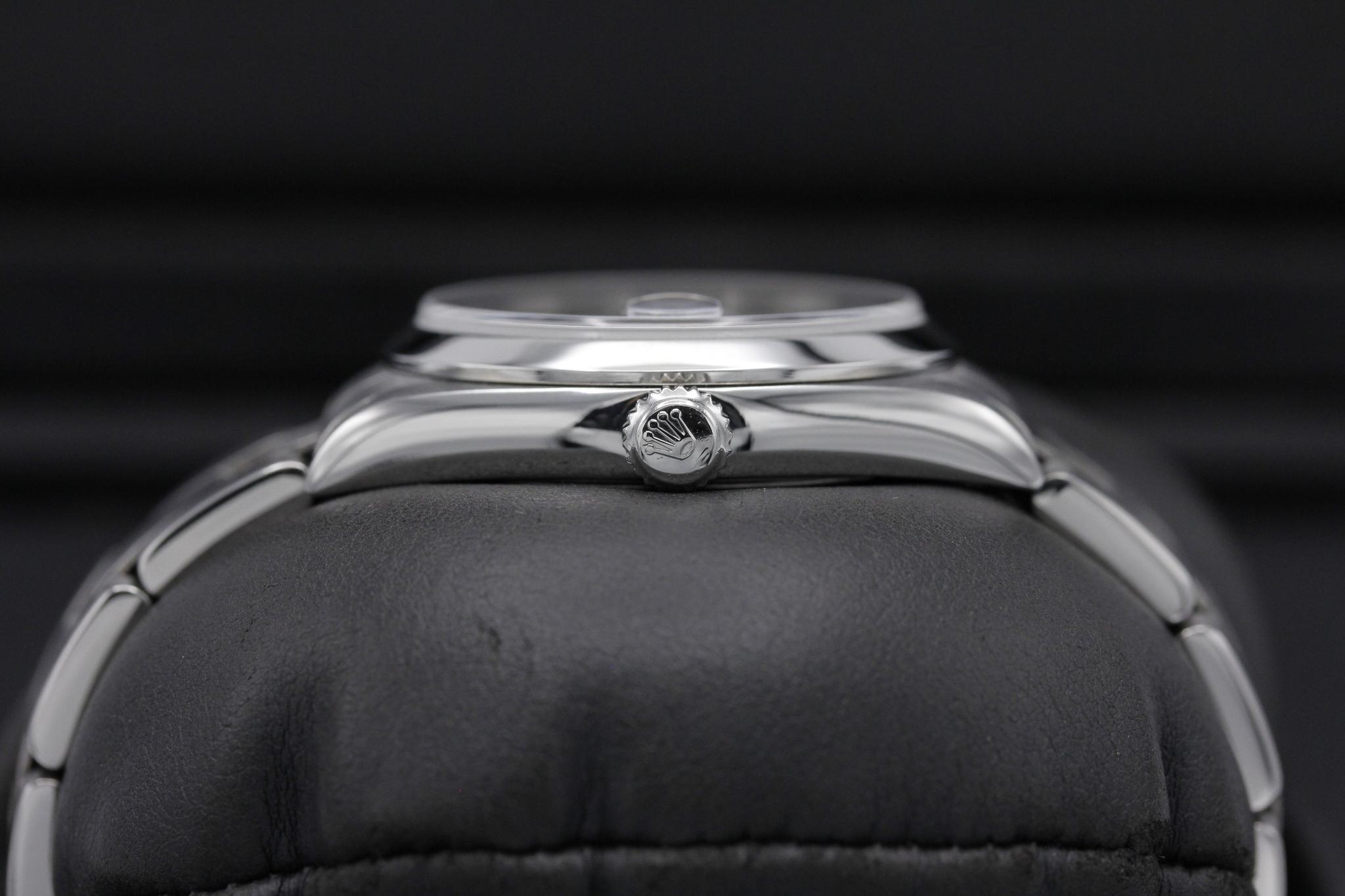 Watch Image 3