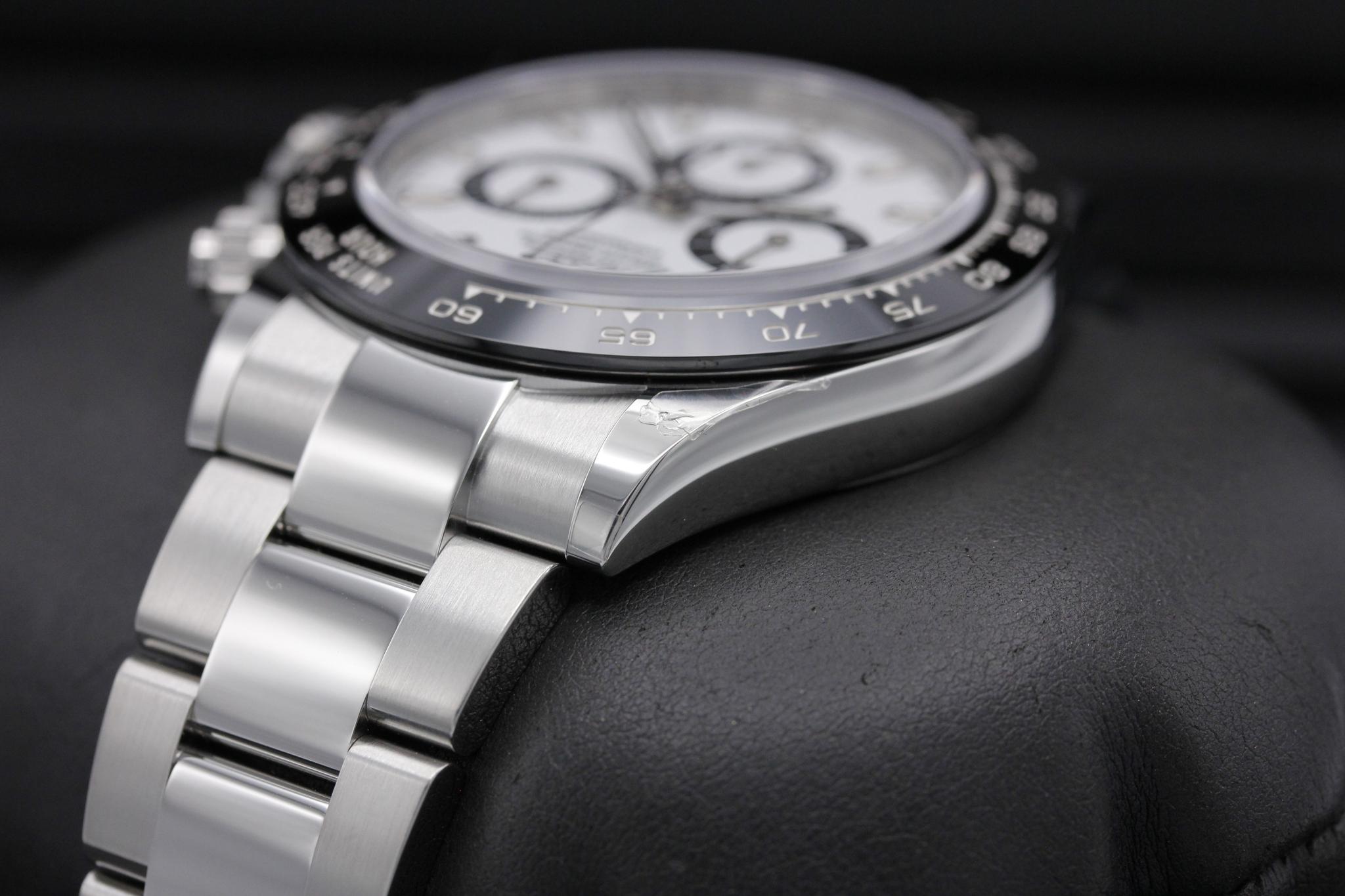 Watch Image 5