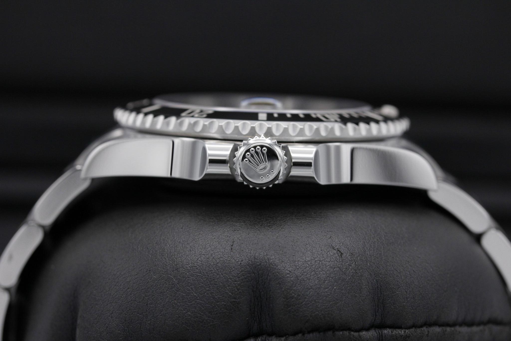 Watch Image 3