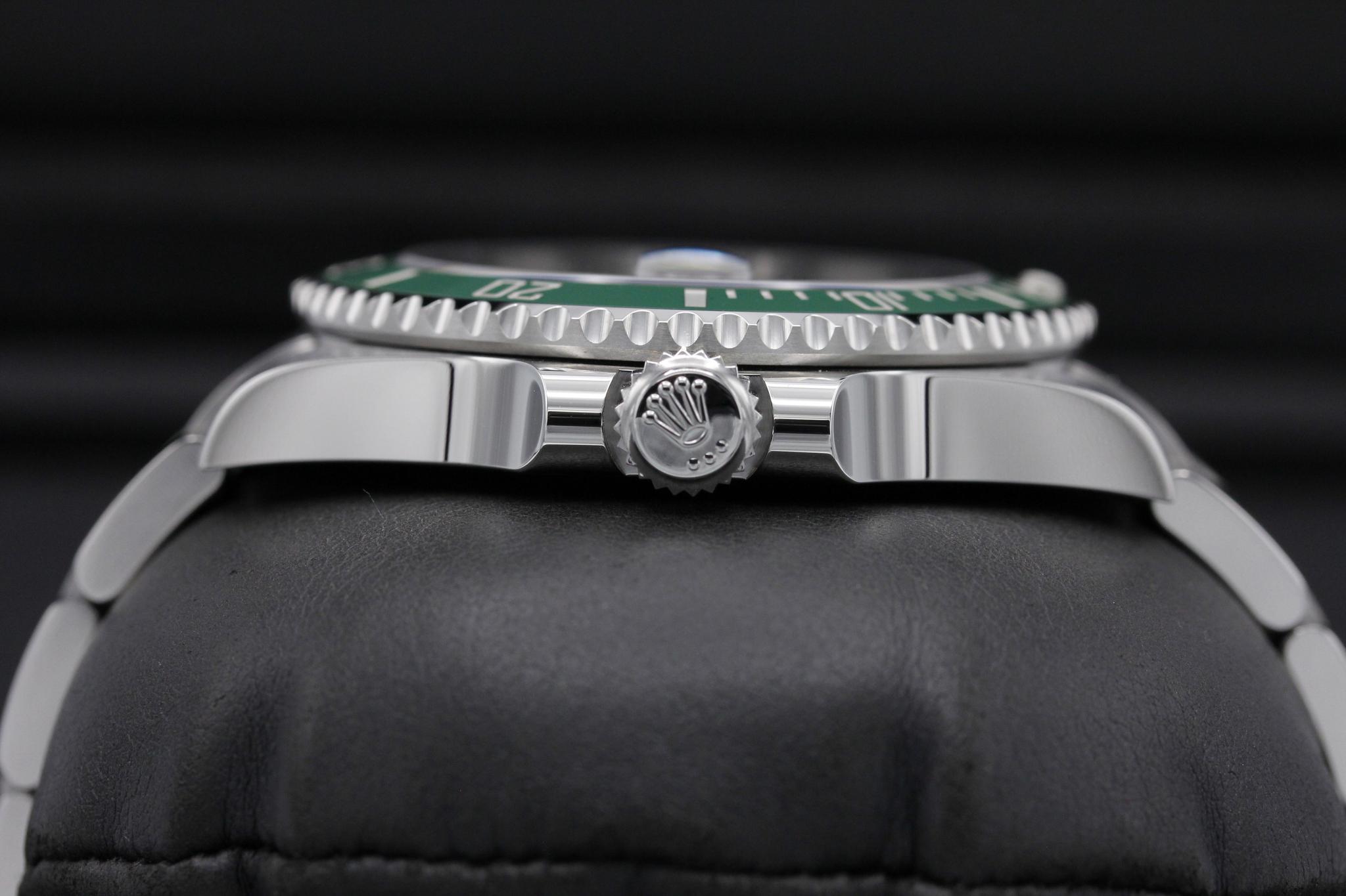 Watch Image 3
