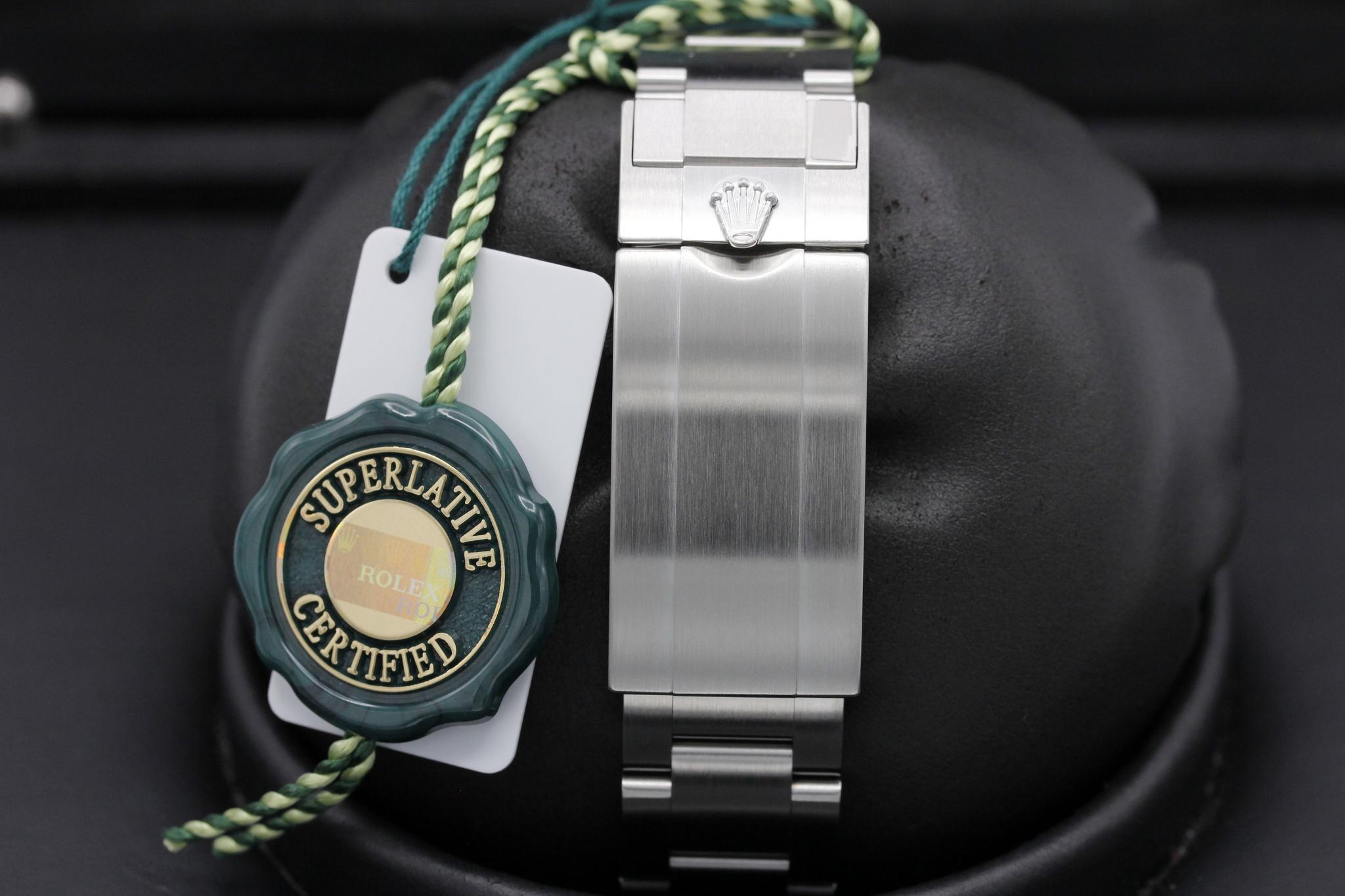 Watch Image 8