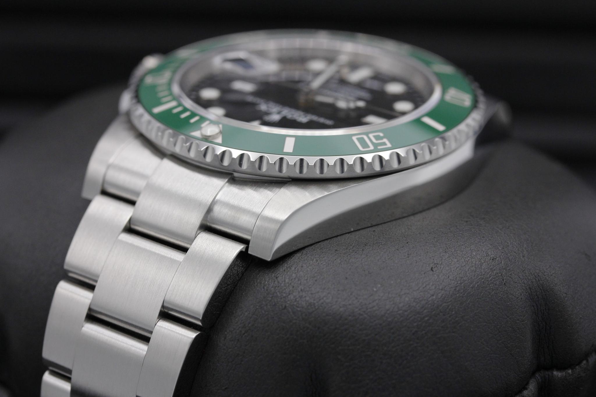 Watch Image 6