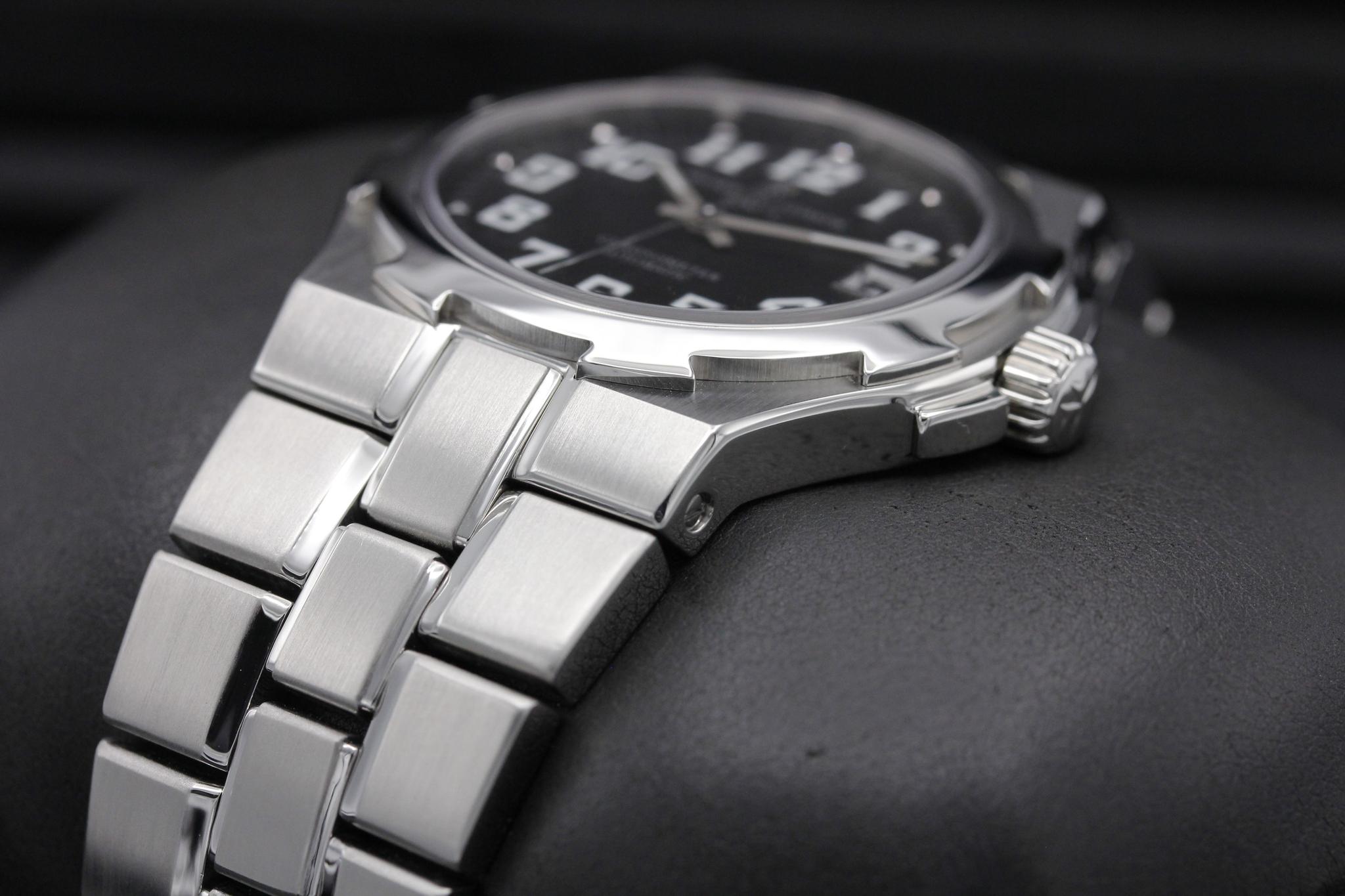 Watch Image 2