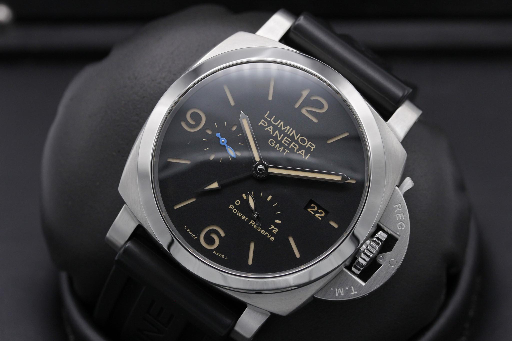 Watch Image 9