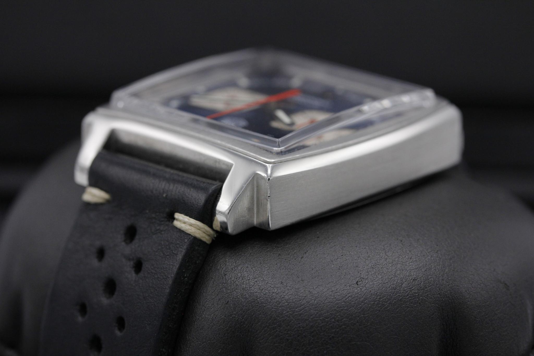 Watch Image 5