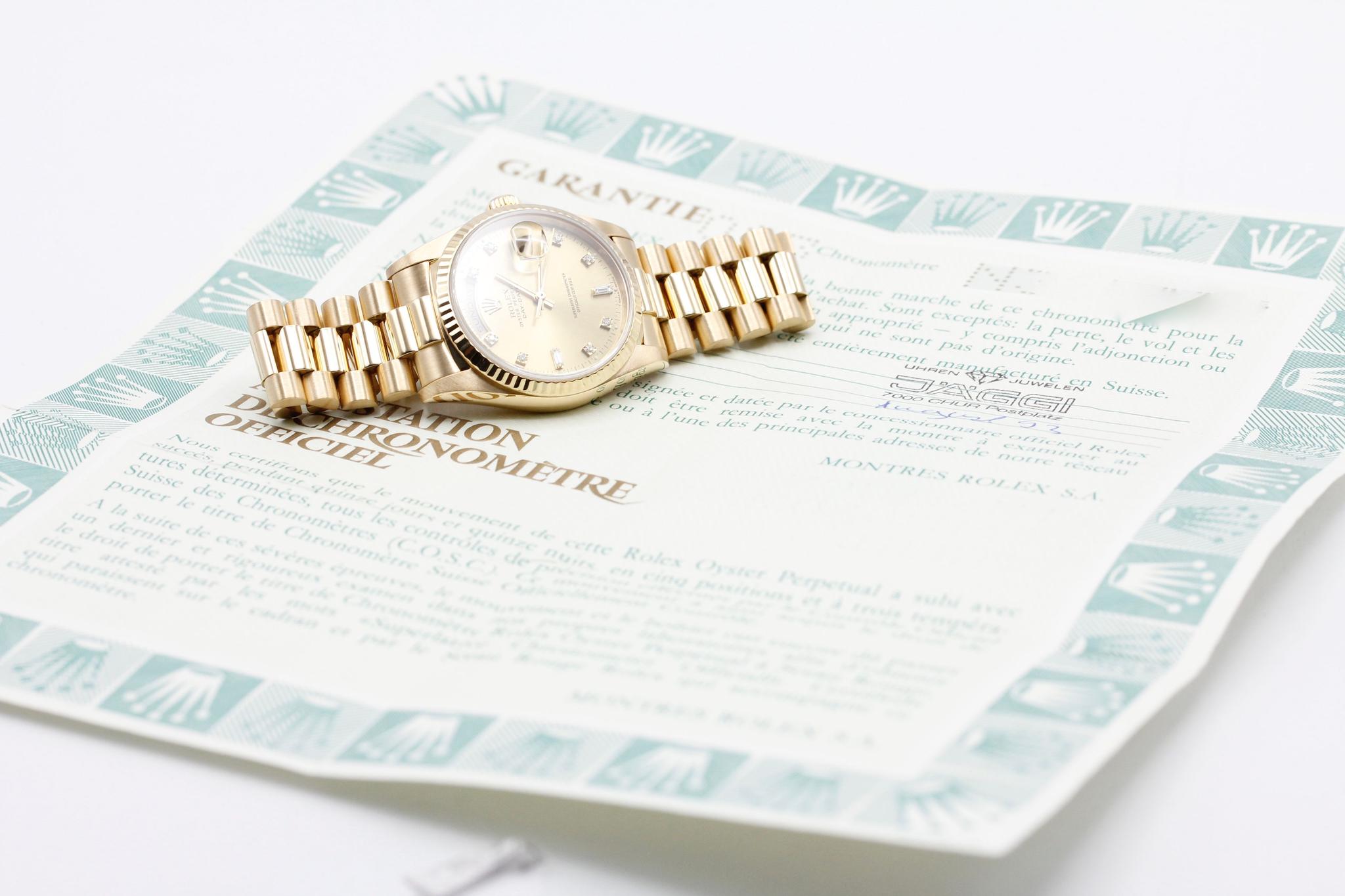 Watch Image 13