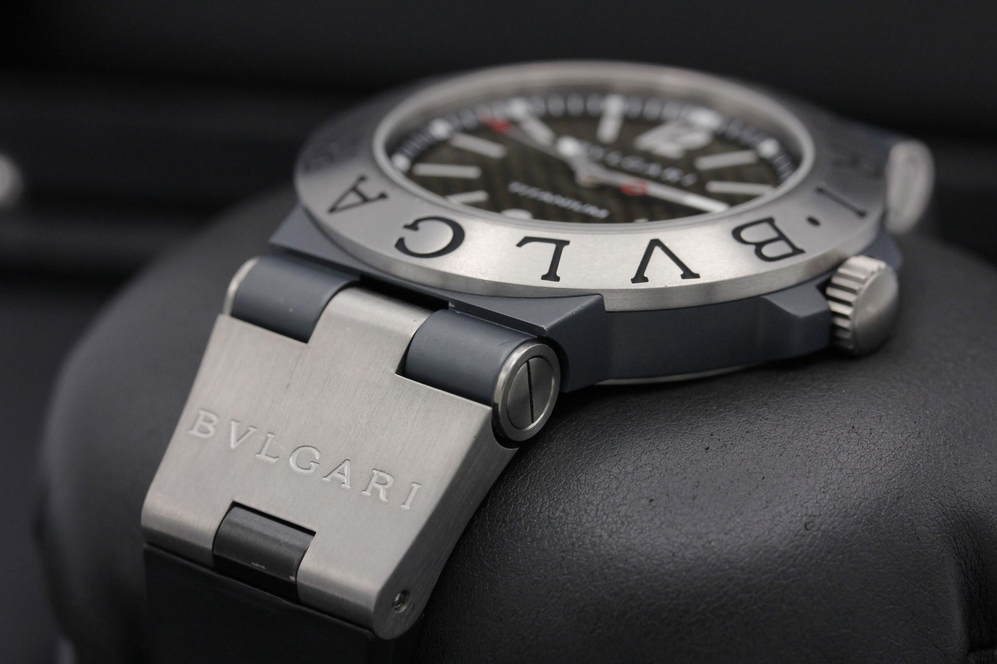 Watch Image 2