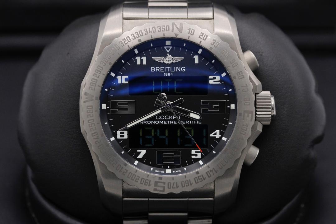 Breitling B50 Cockpit Eb5010