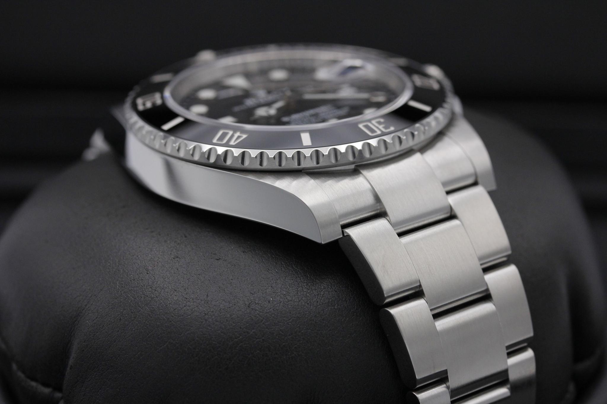 Watch Image 6