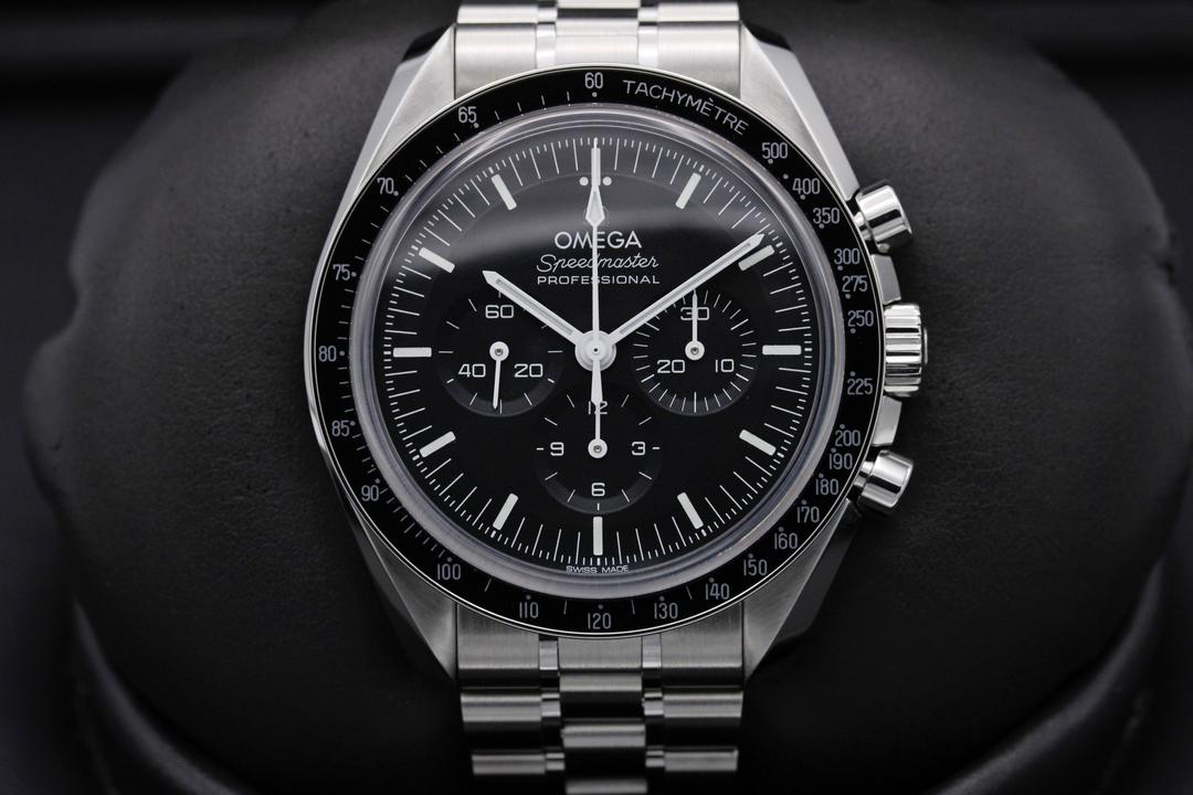 Omega Speedmaster Moonwatch "Sapphire" 310.30.42.50.01.002