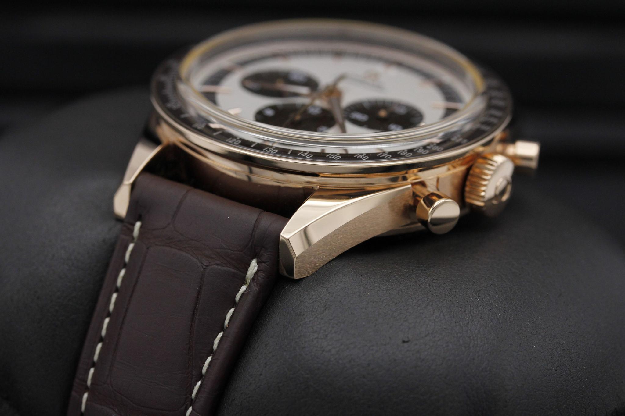 Watch Image 2