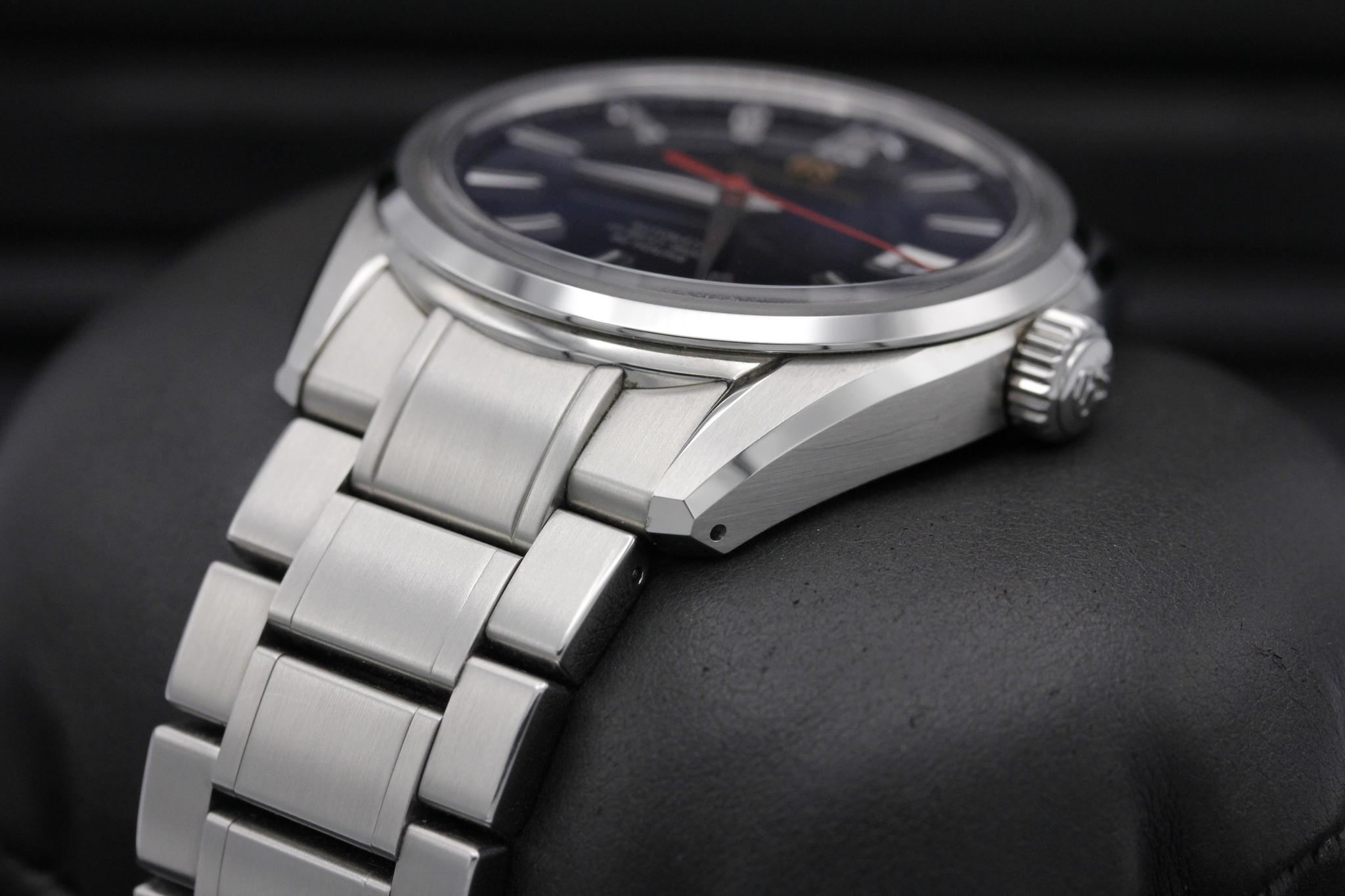 Watch Image 2
