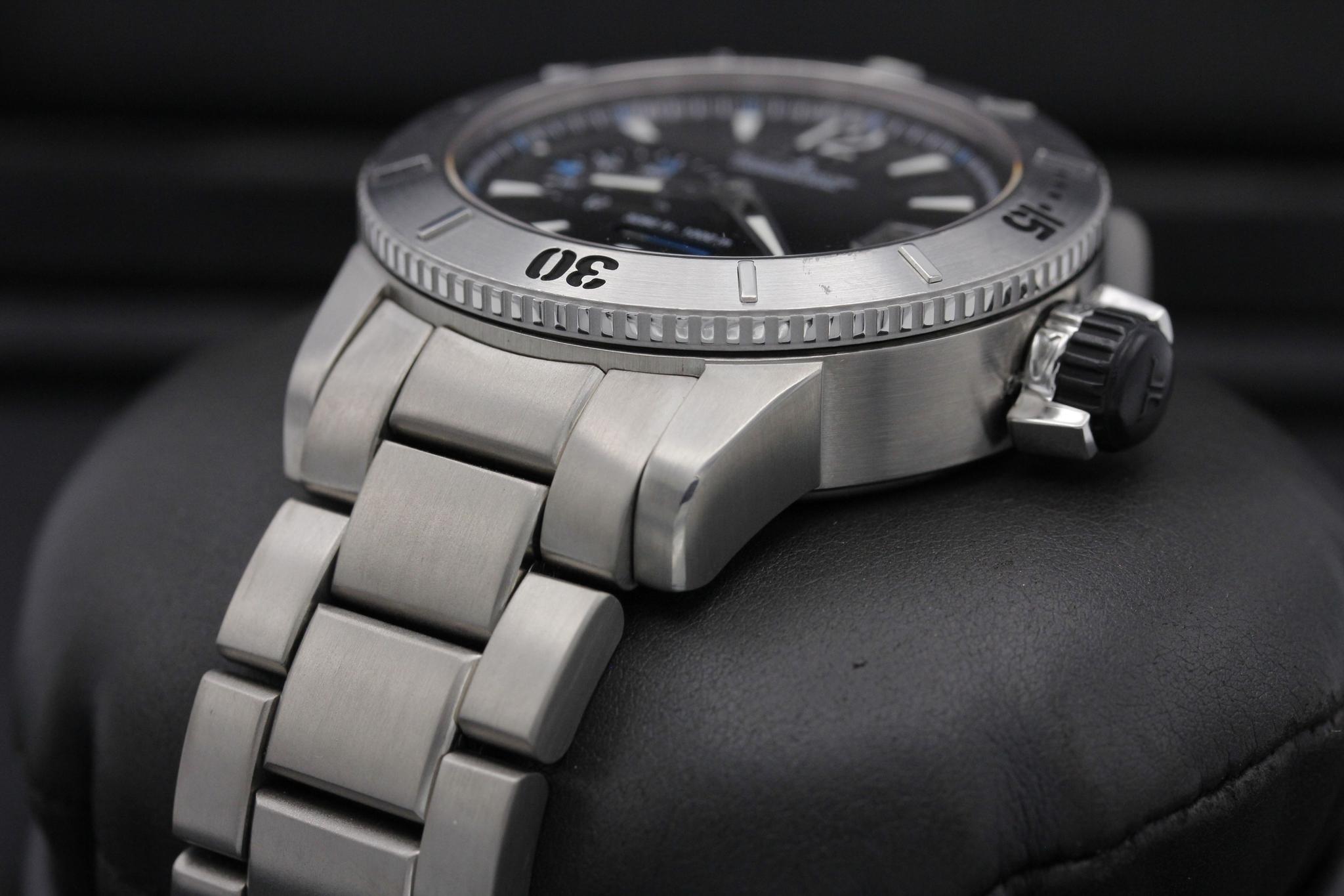 Watch Image 2