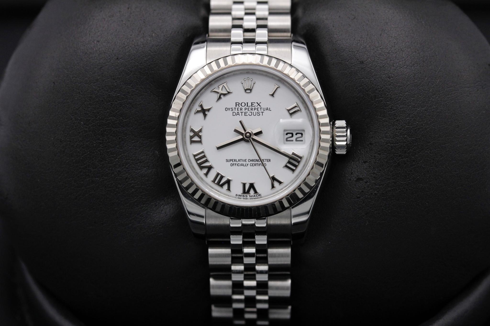 Watch Image 1