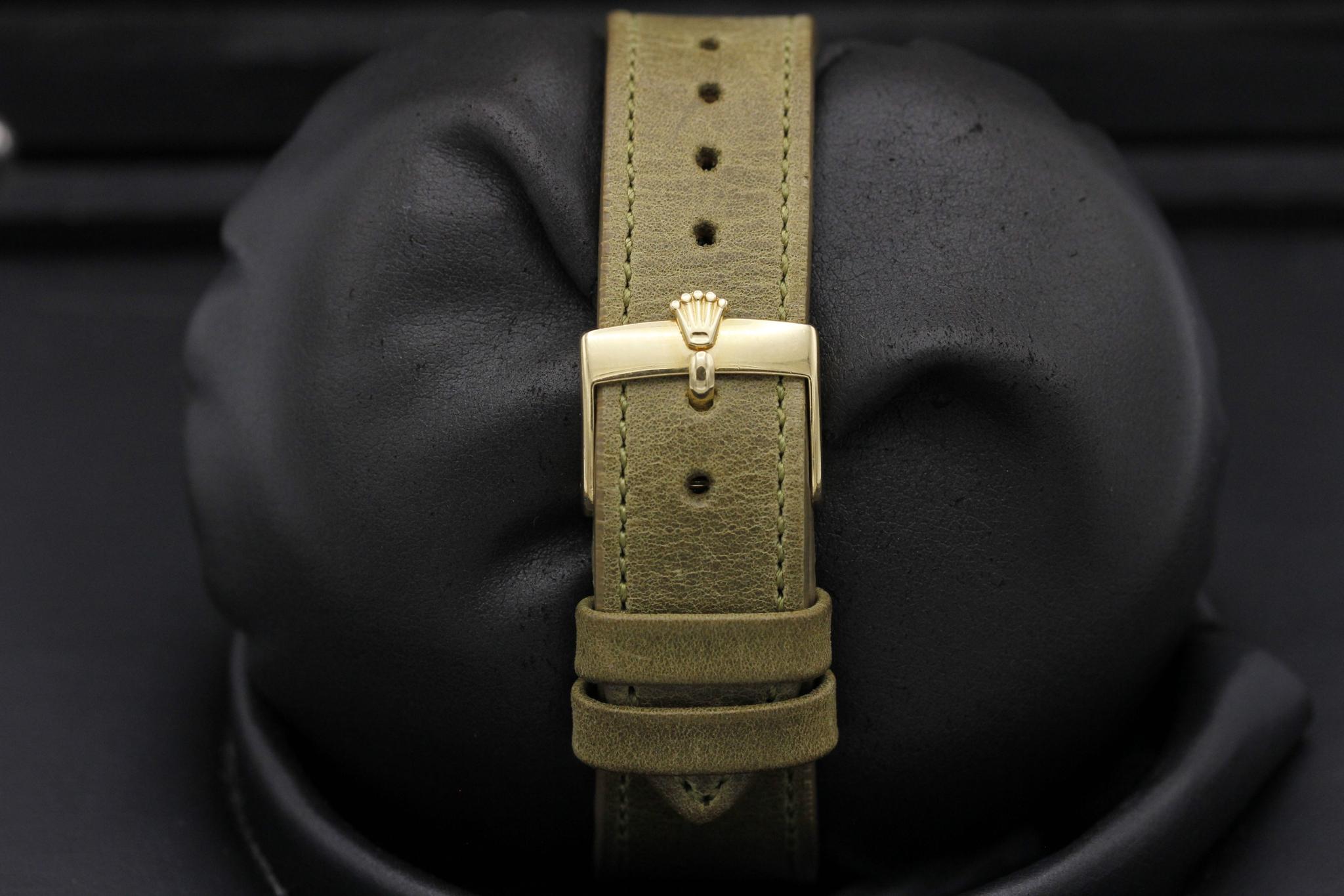 Watch Image 8