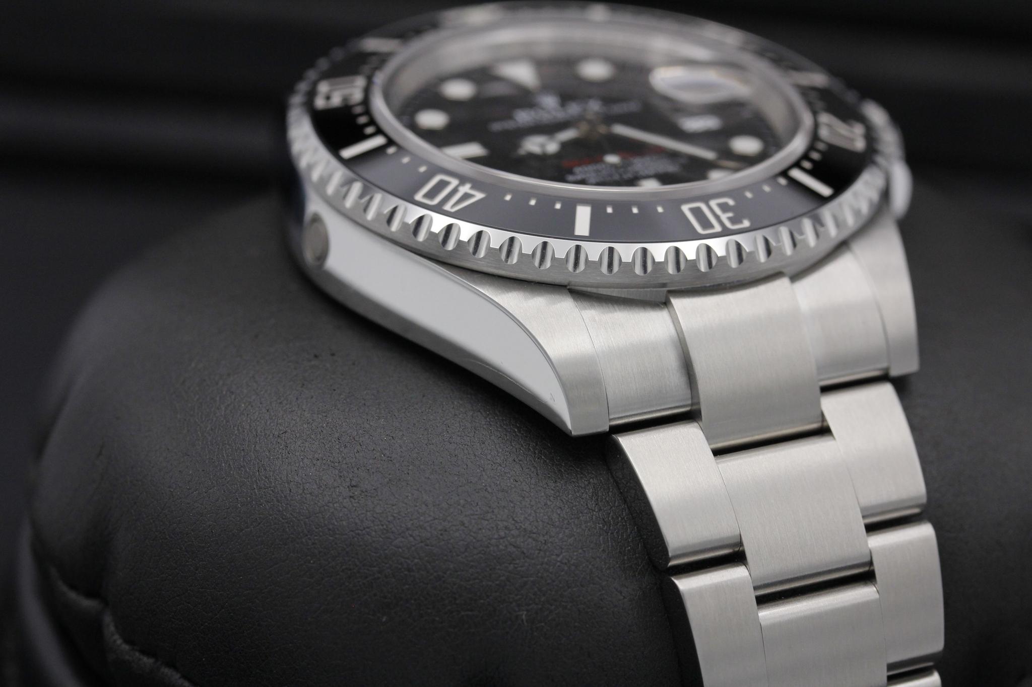 Watch Image 6