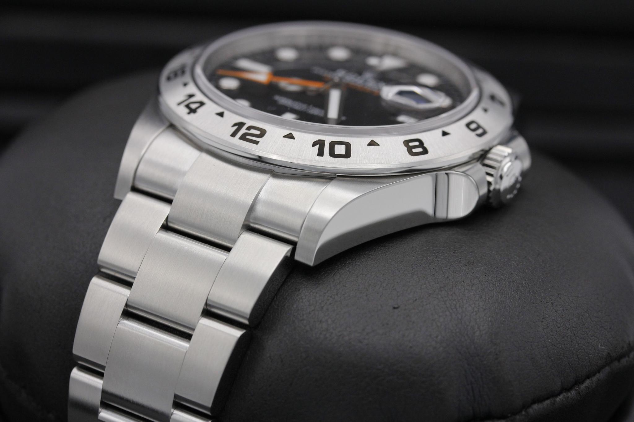 Watch Image 2