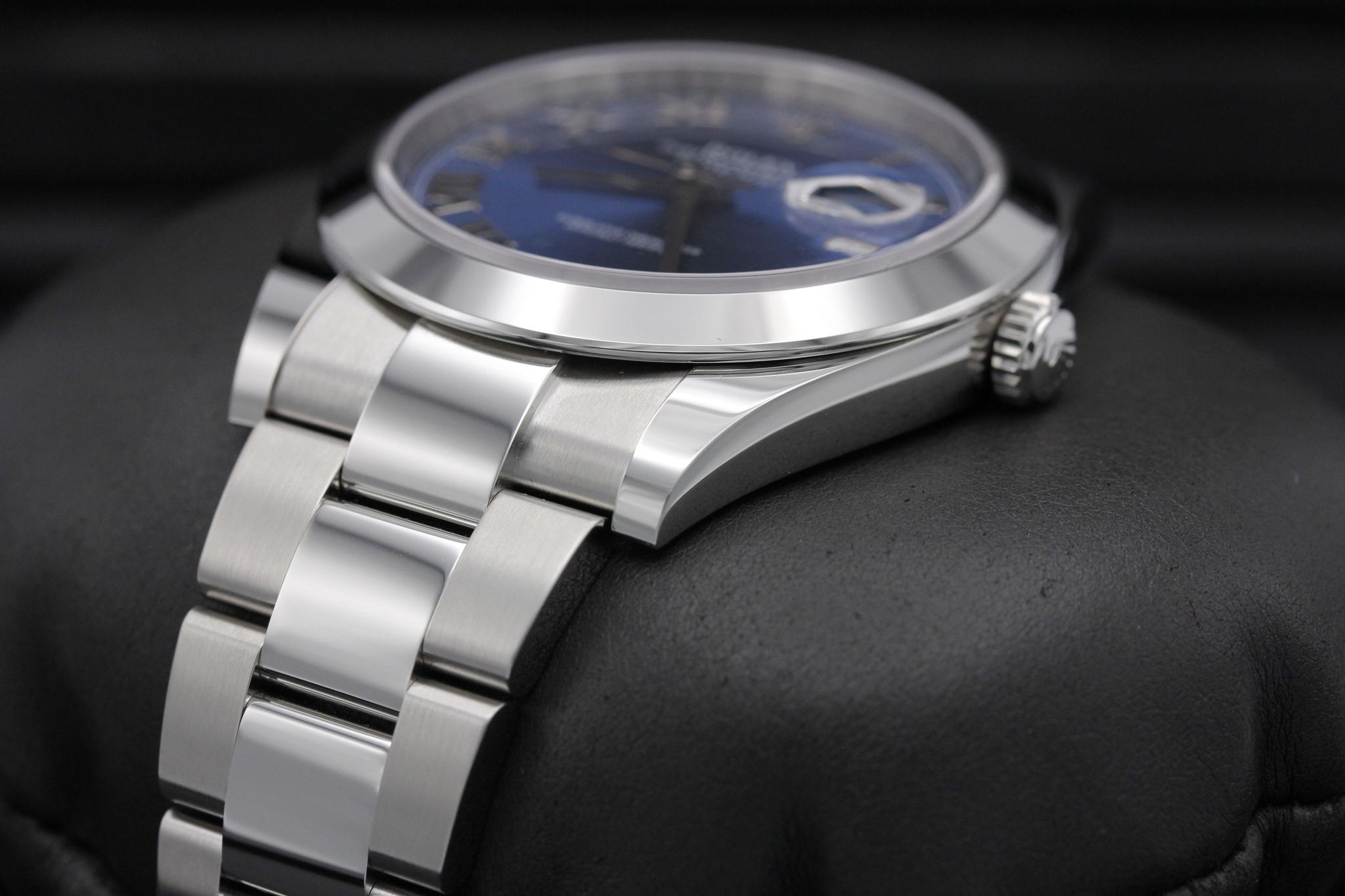Watch Image 2