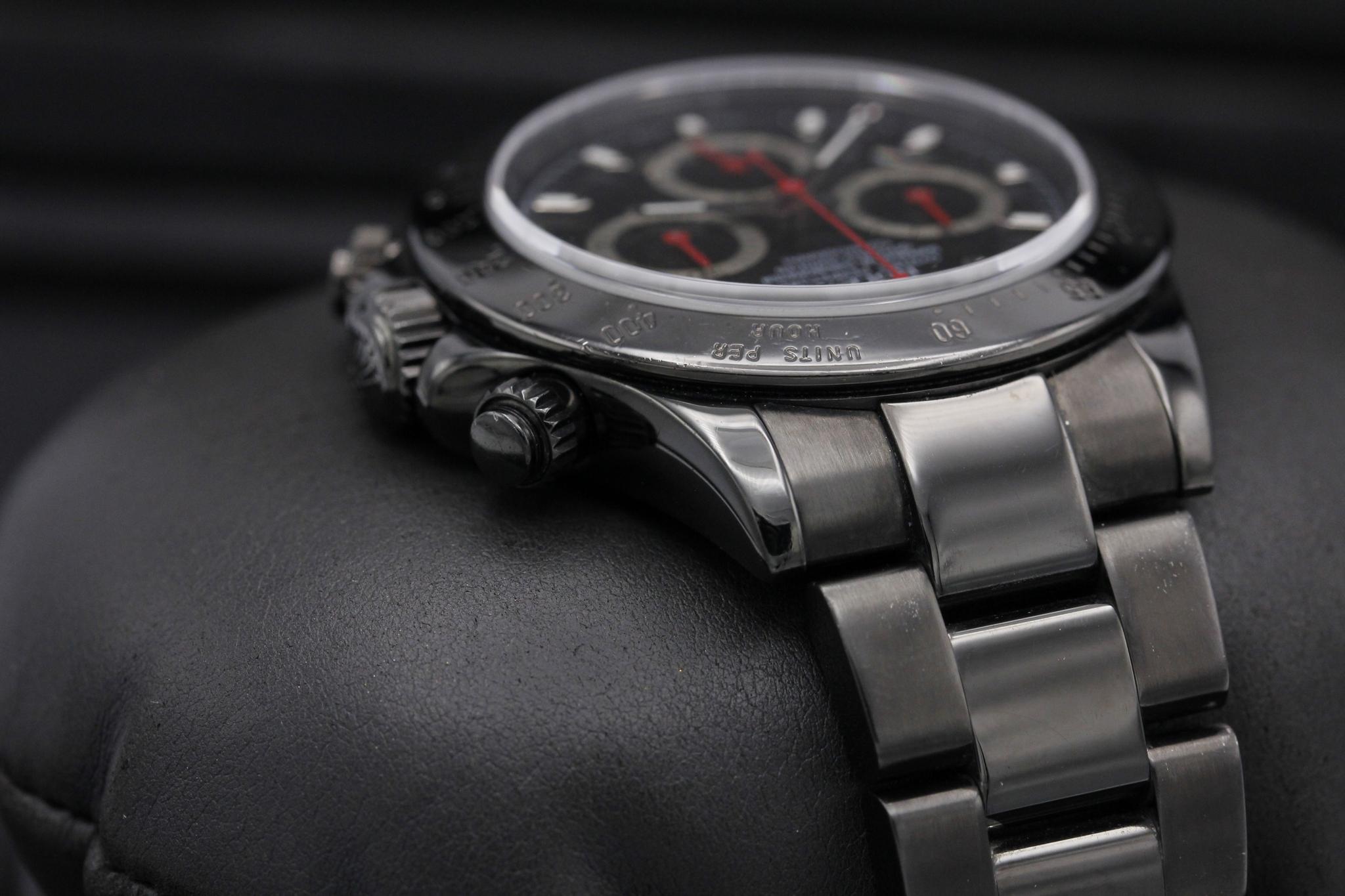 Watch Image 4
