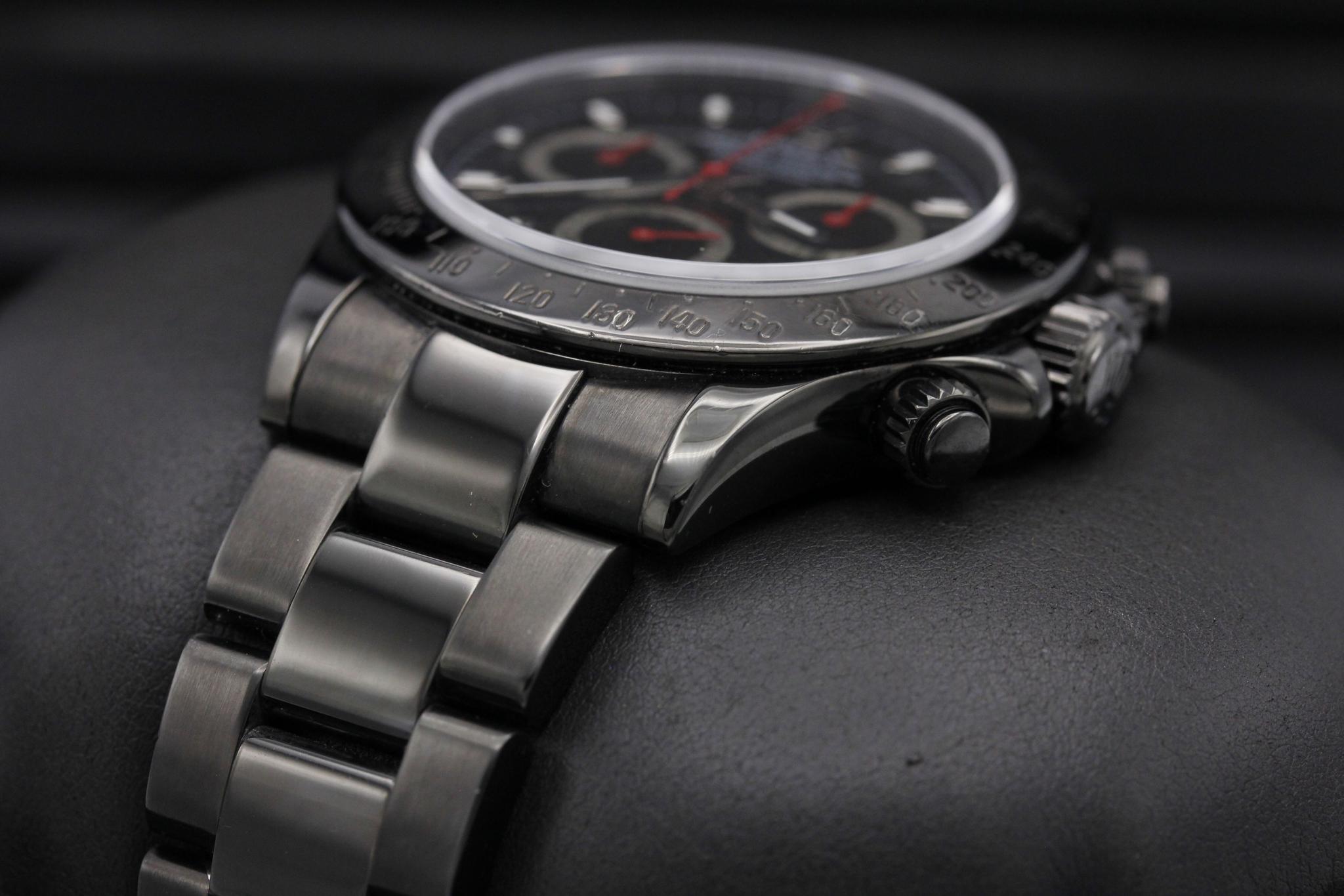 Watch Image 2