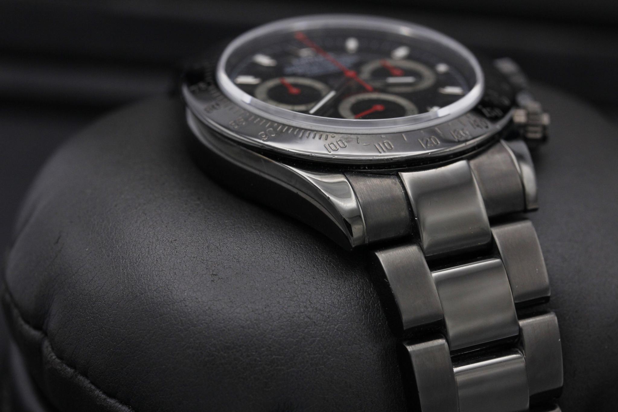 Watch Image 6