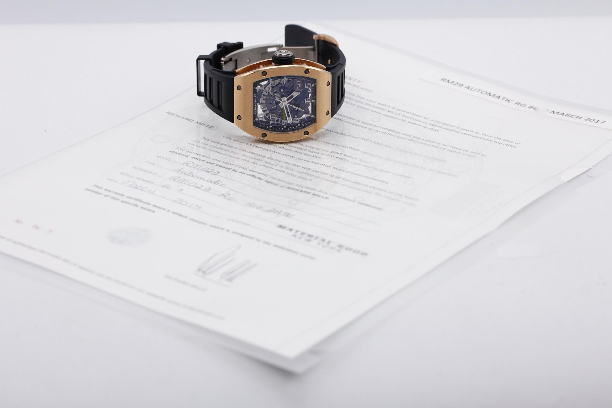 Watch Image 11