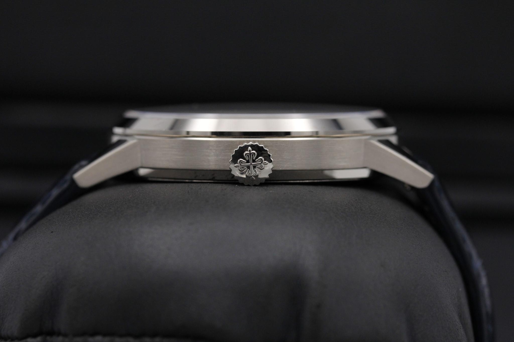 Watch Image 3