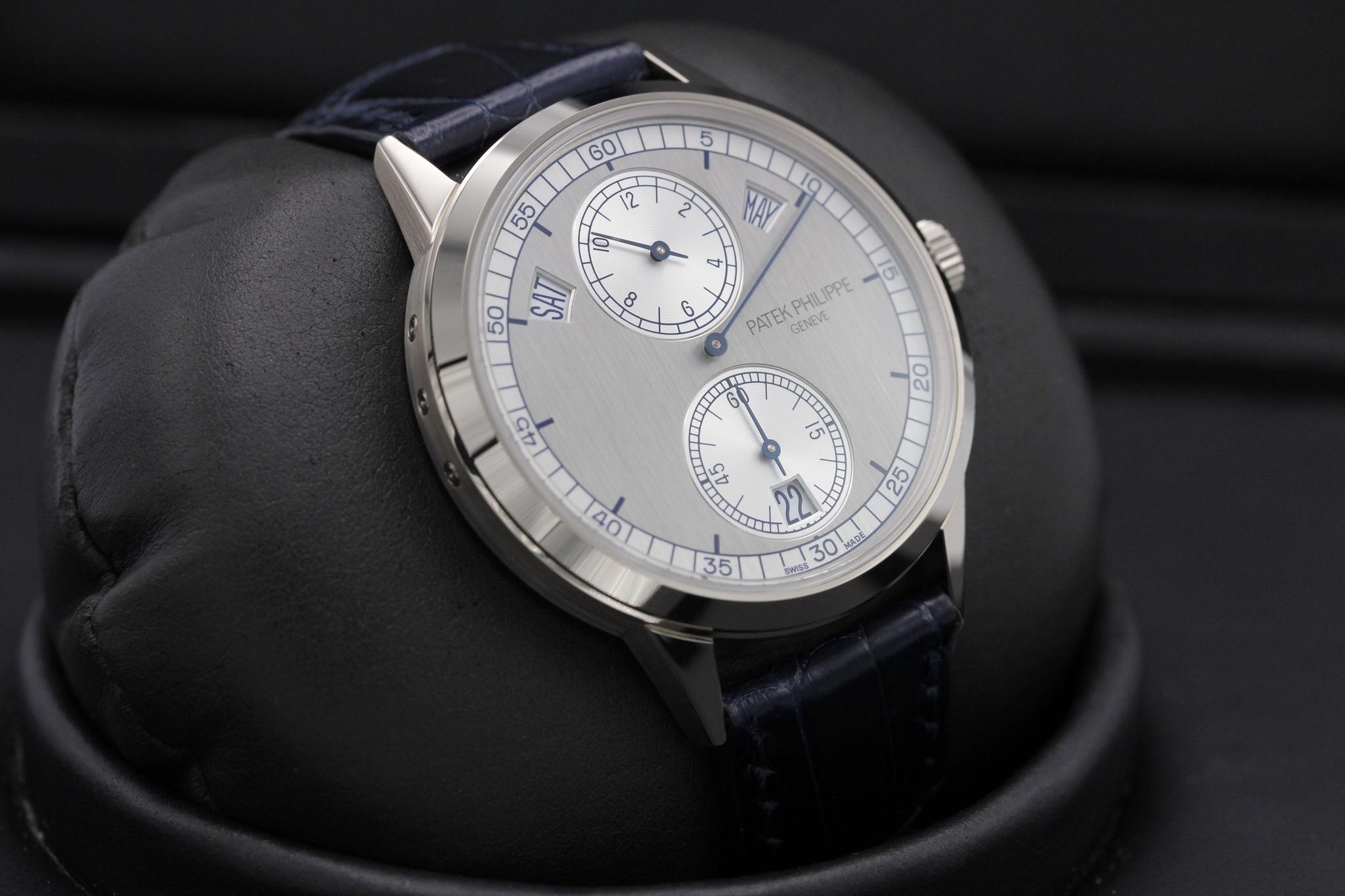 Watch Image 11