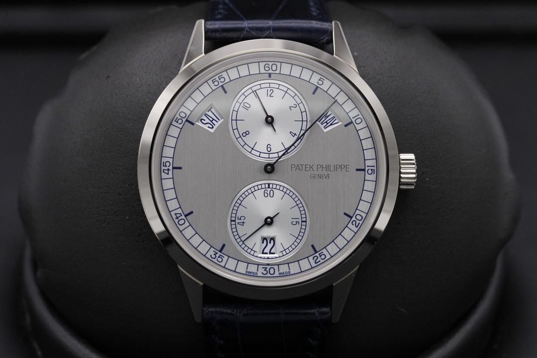 Patek Philippe Annual Calendar Regulator 5235G