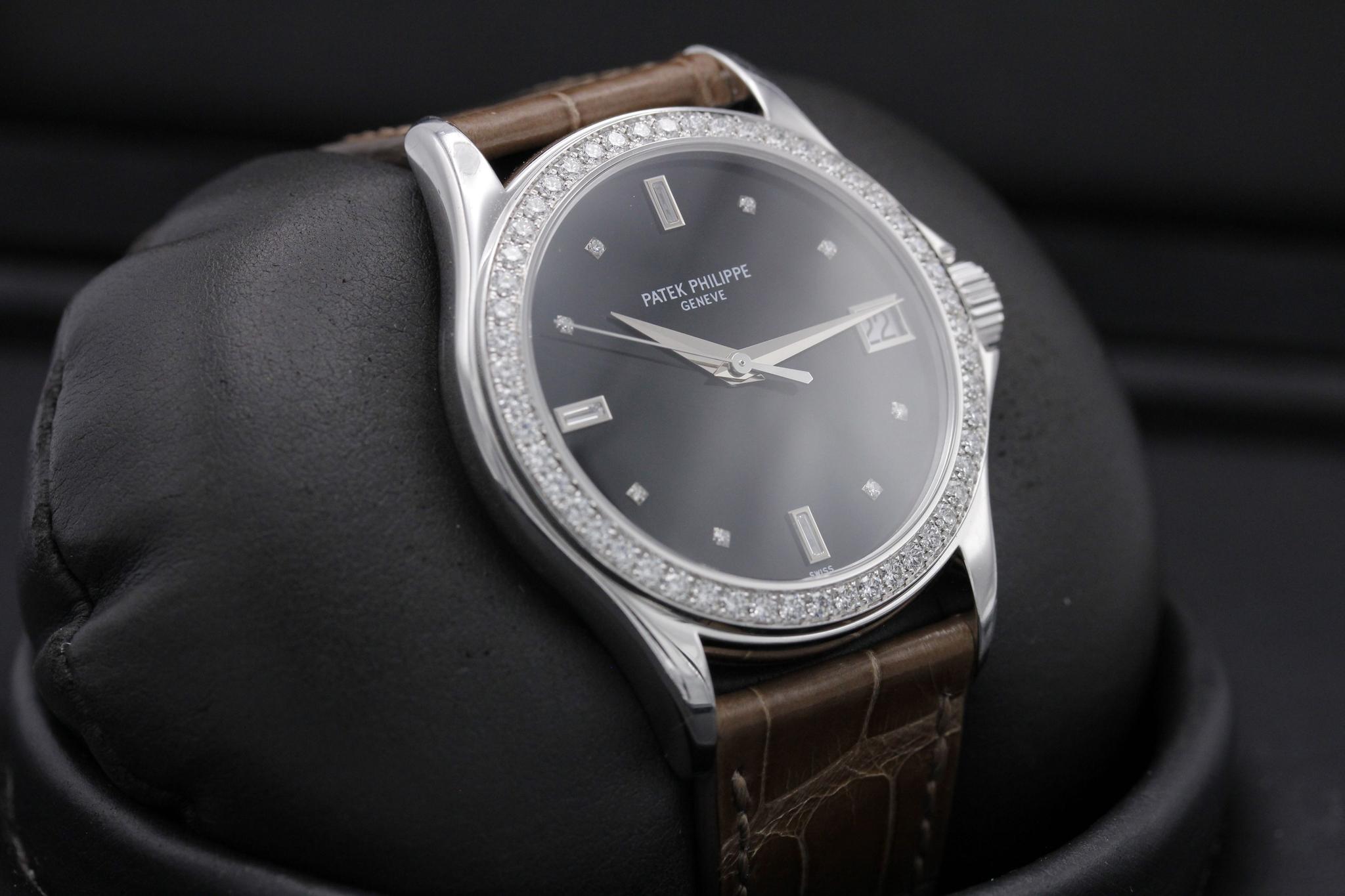 Watch Image 10