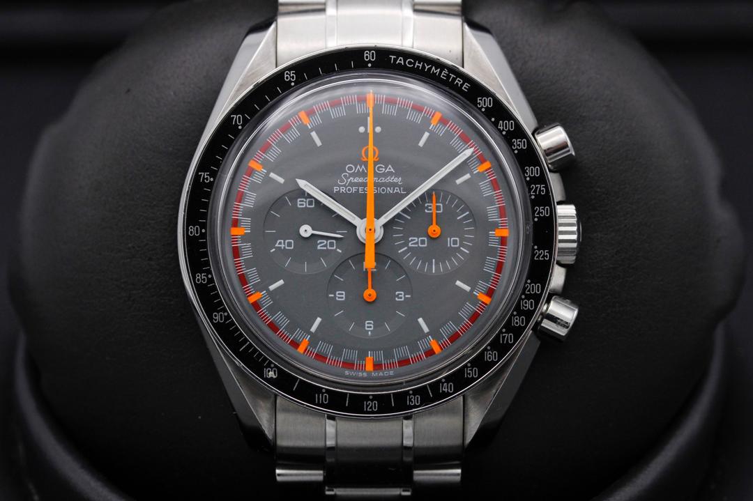 Omega Speedmaster "Japan Racing" 3570.40