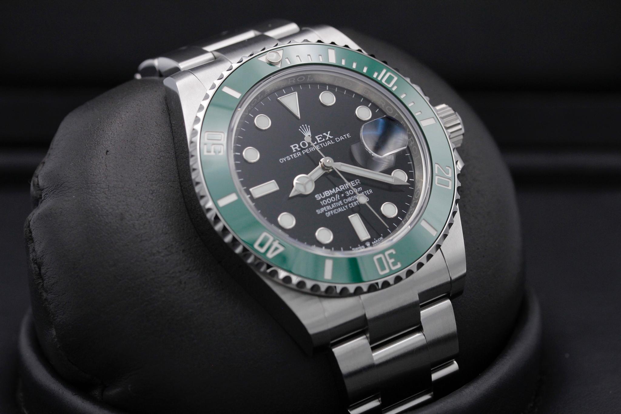 Watch Image 10
