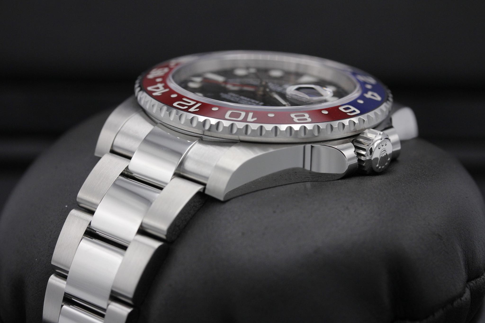 Watch Image 2