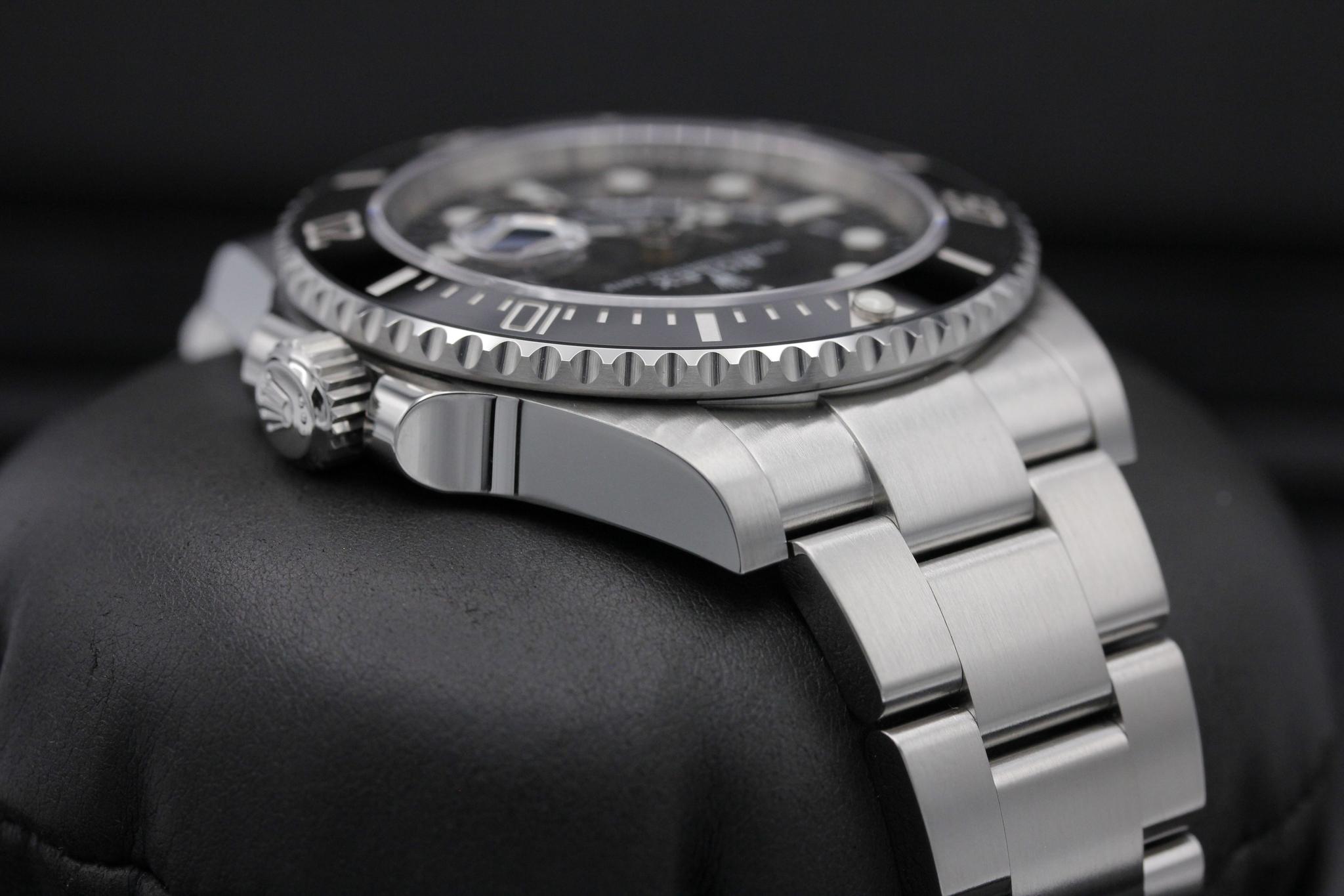 Watch Image 4