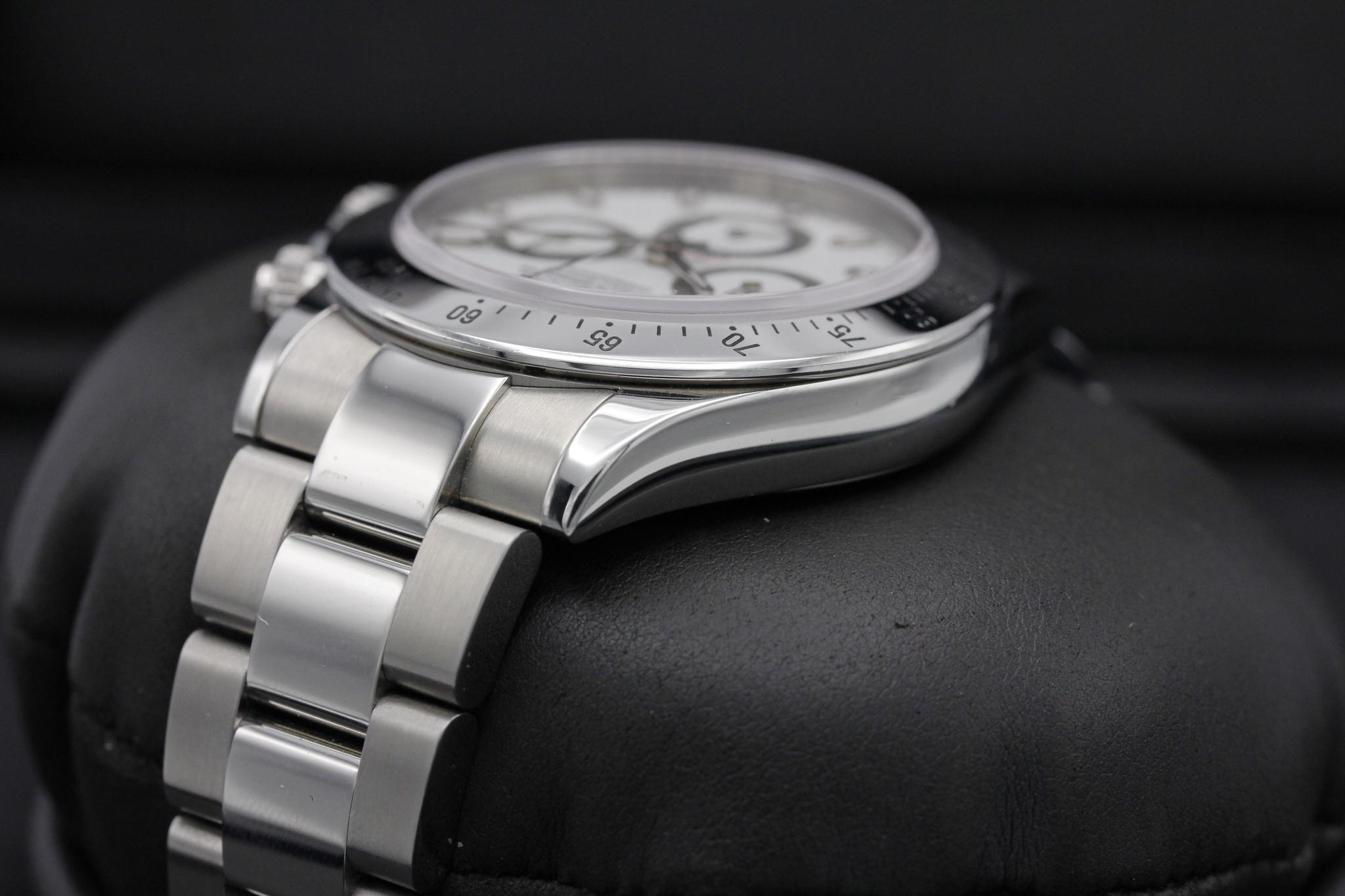 Watch Image 5