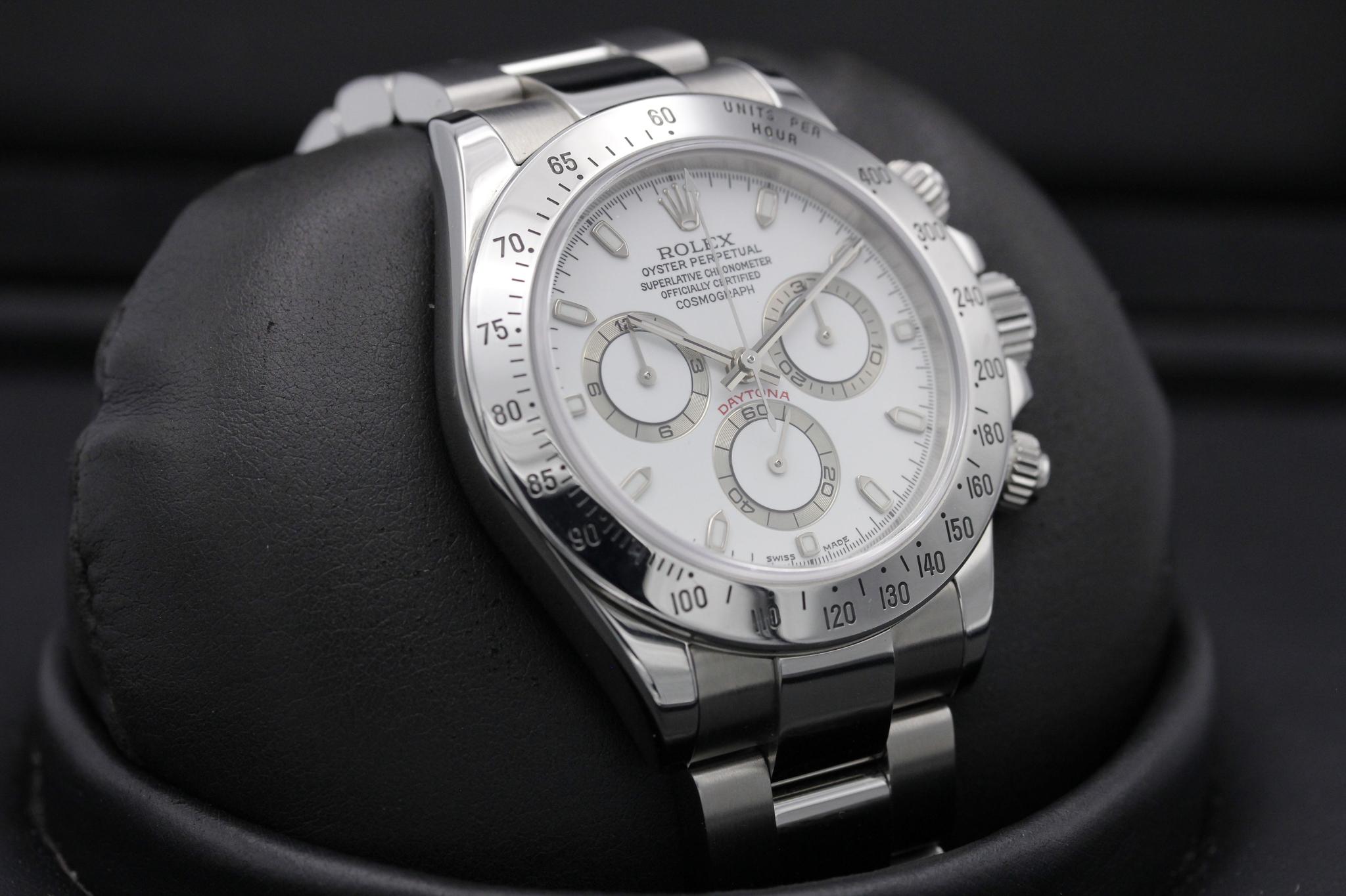 Watch Image 12