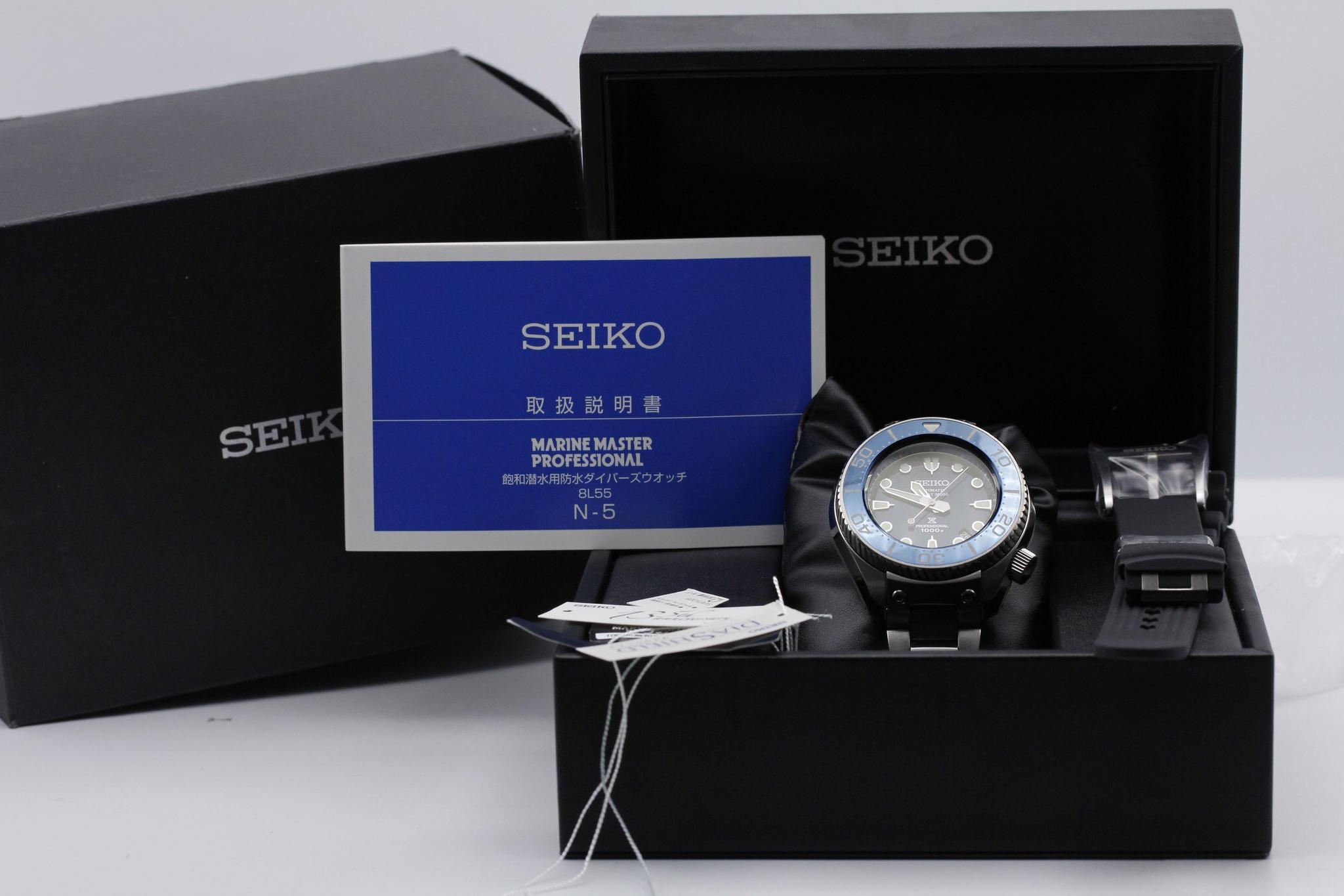 Watch Image 11