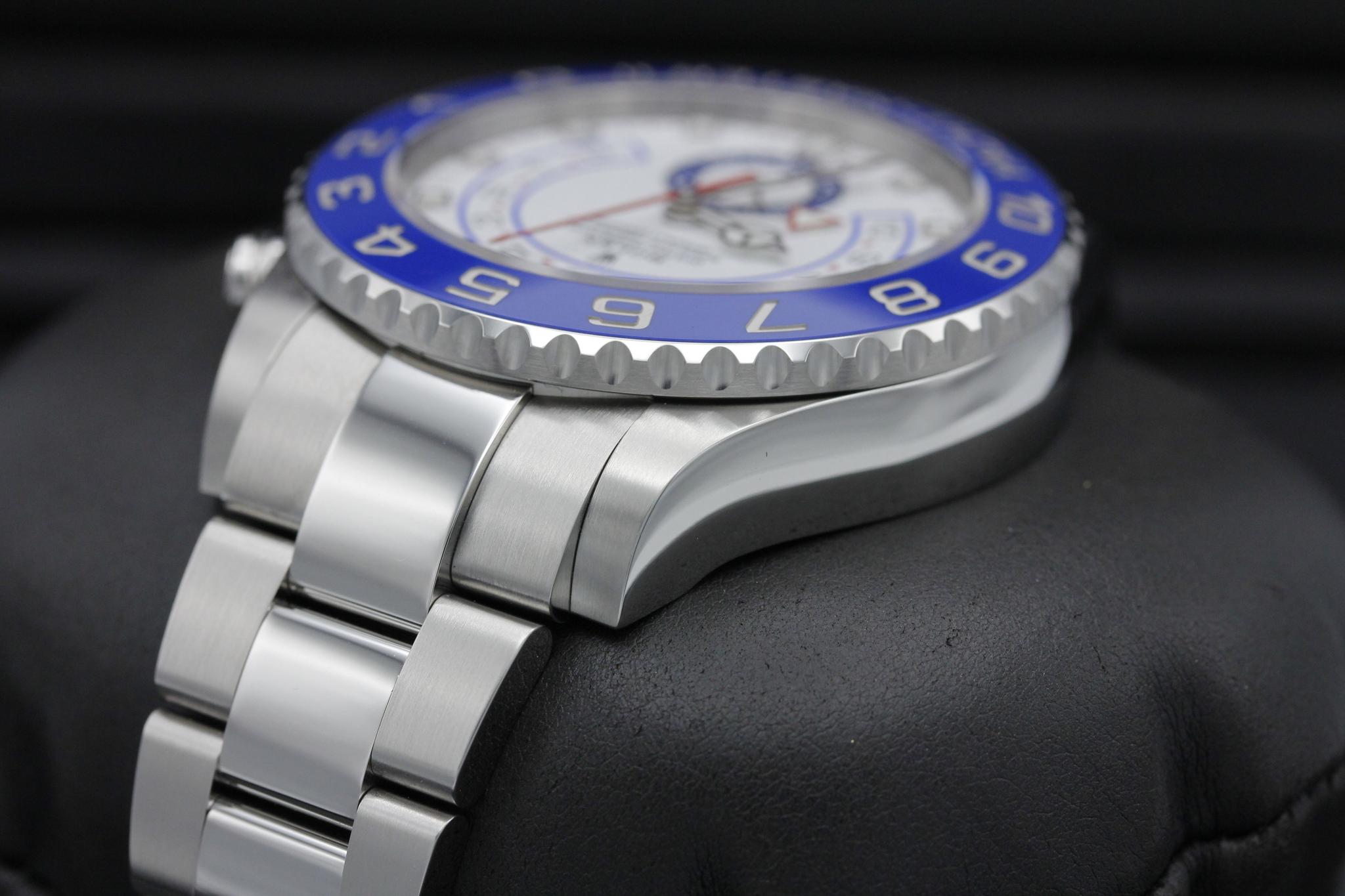 Watch Image 5