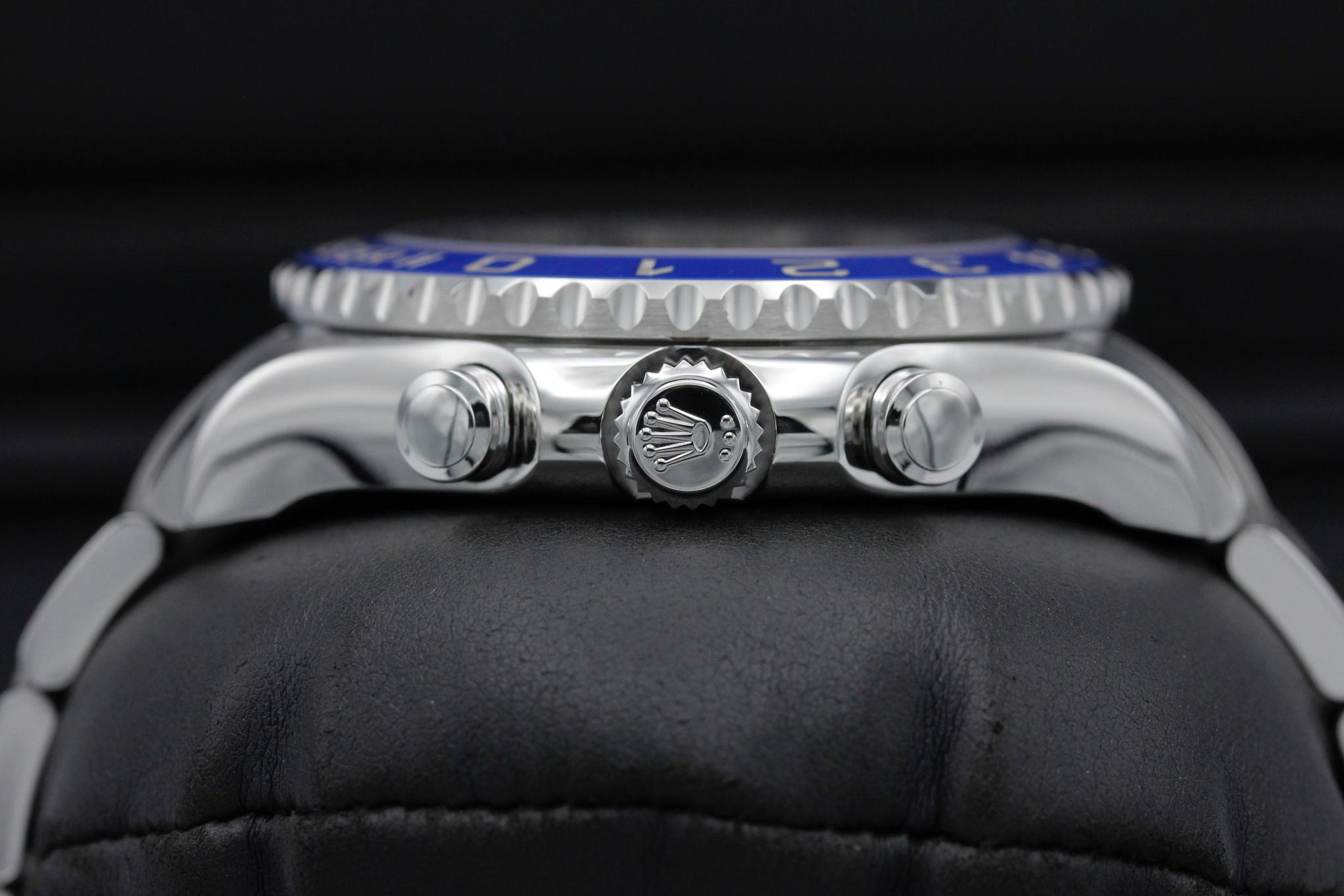 Watch Image 3