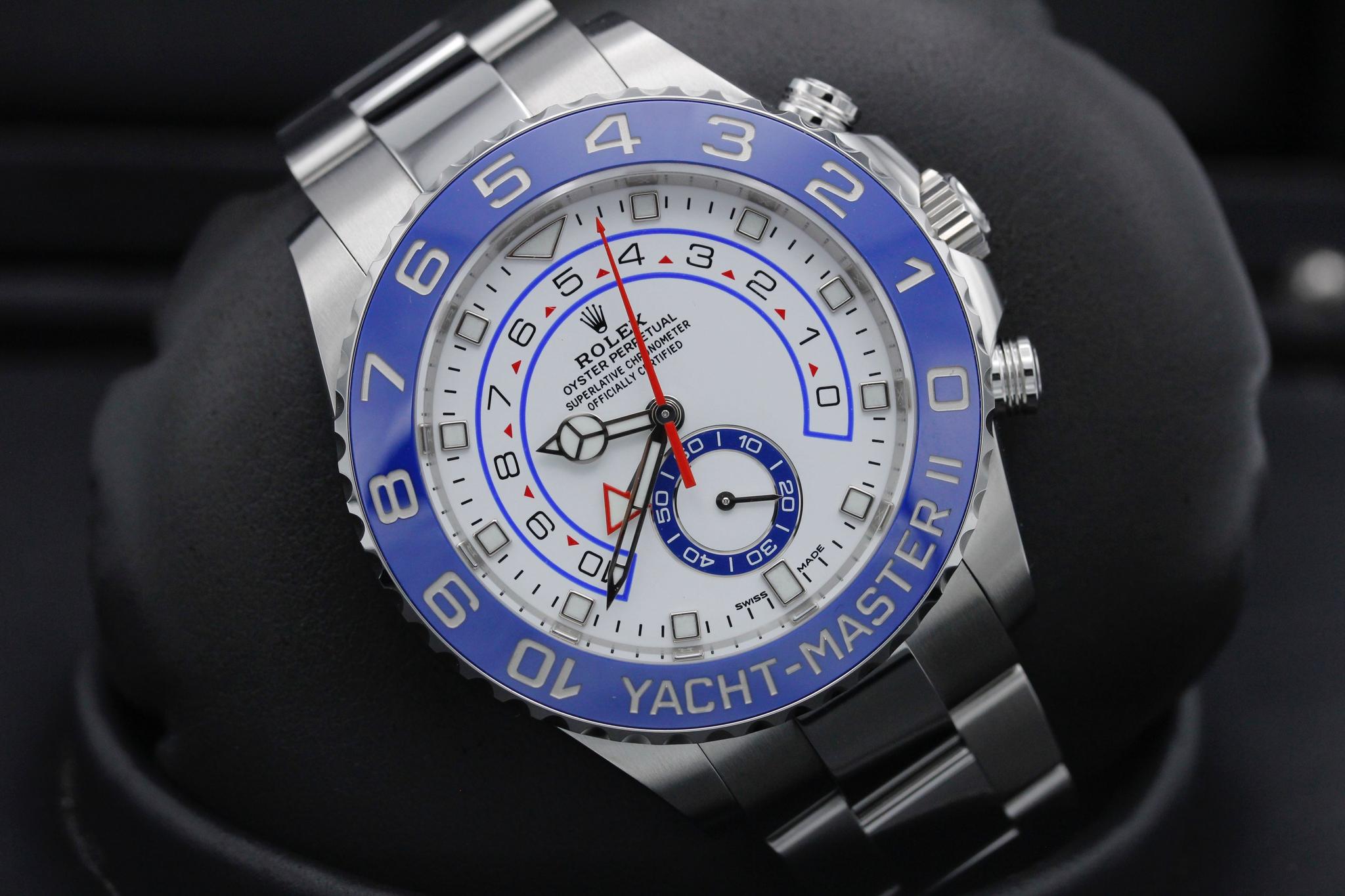 Watch Image 9