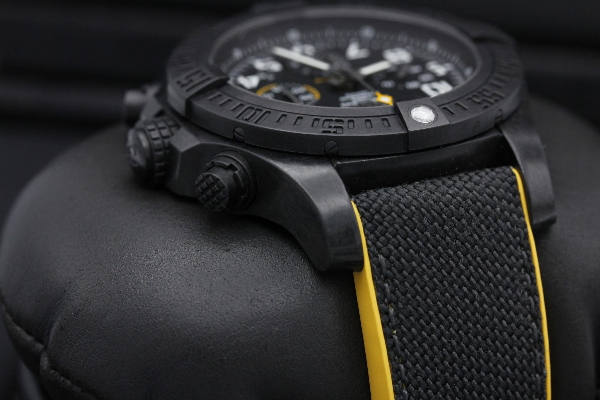 Watch Image 4