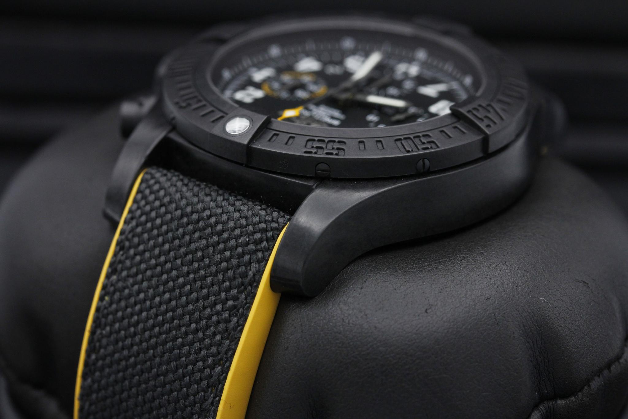Watch Image 5