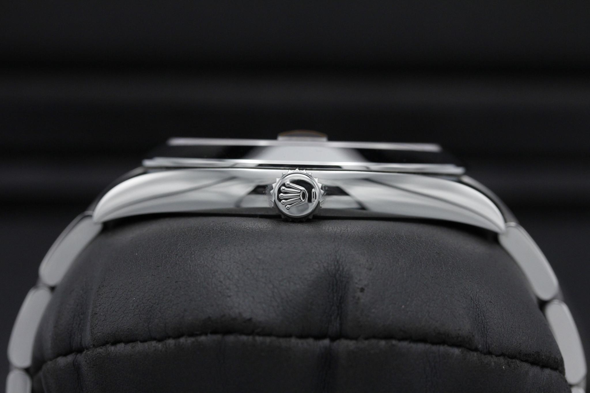 Watch Image 3