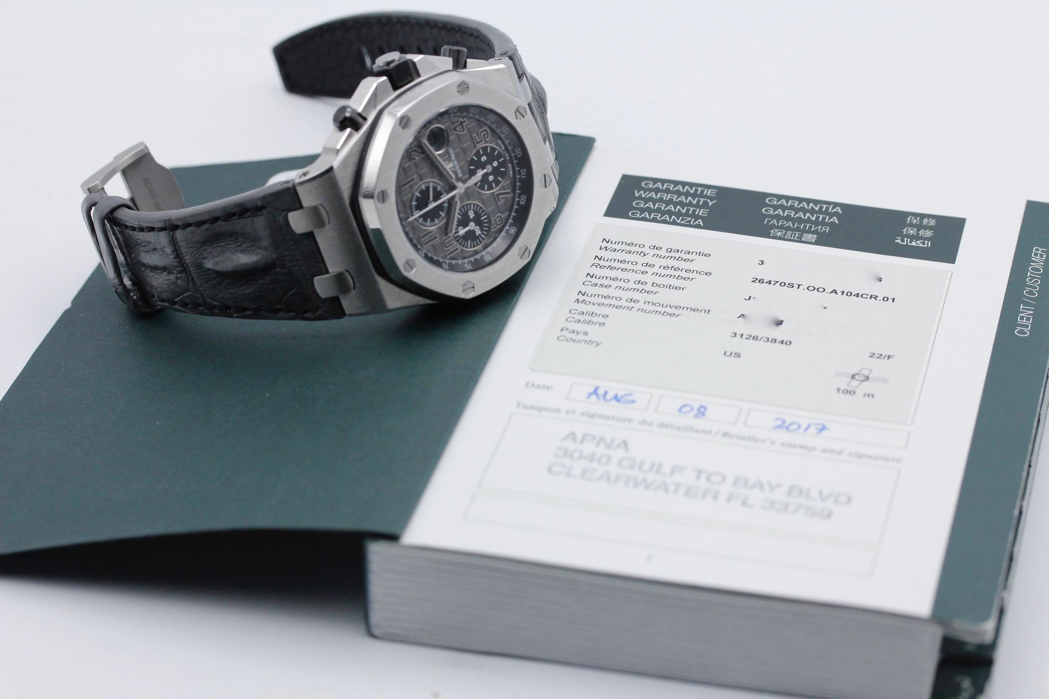 Watch Image 11